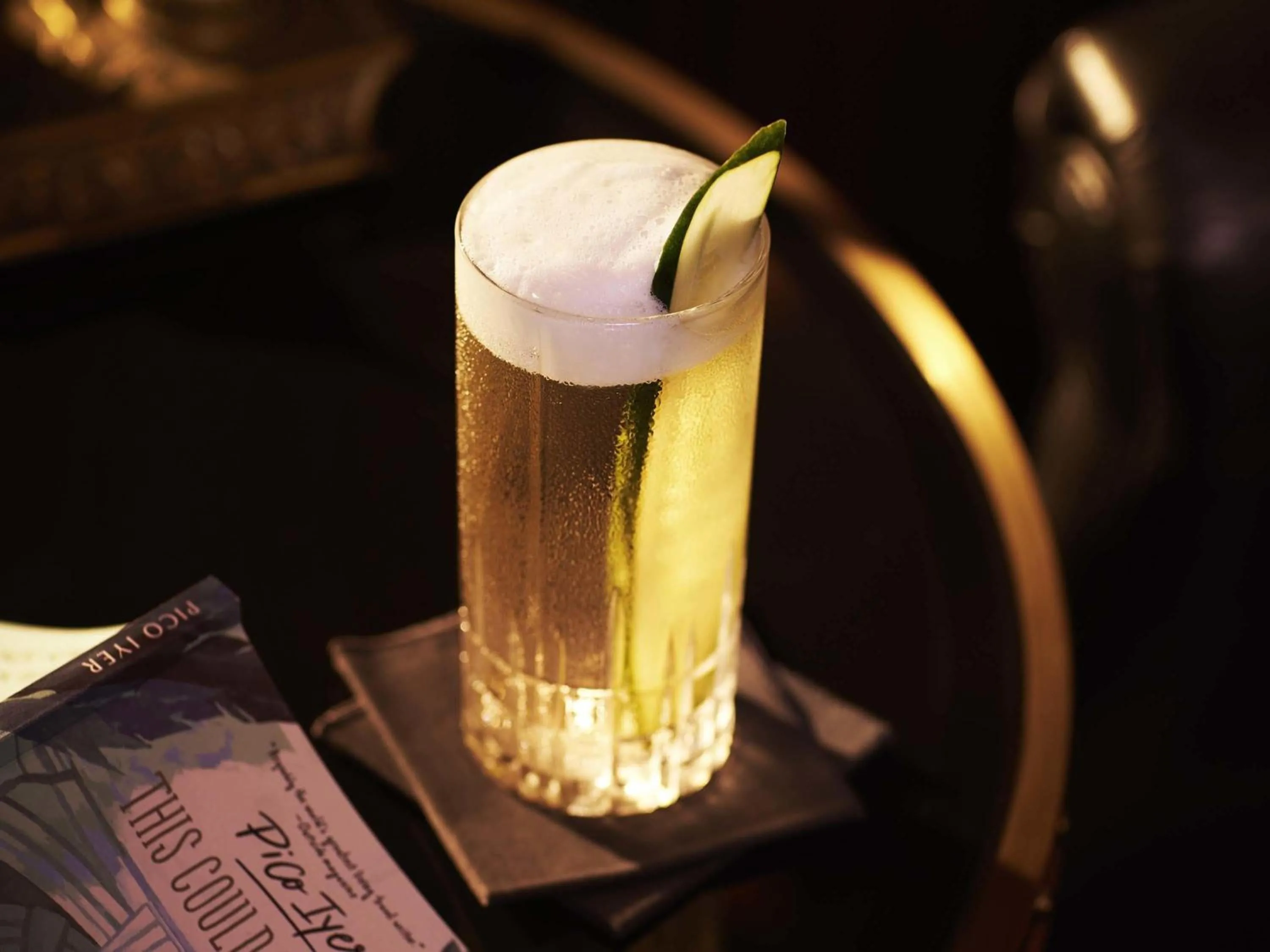 Restaurant/places to eat in Raffles Singapore