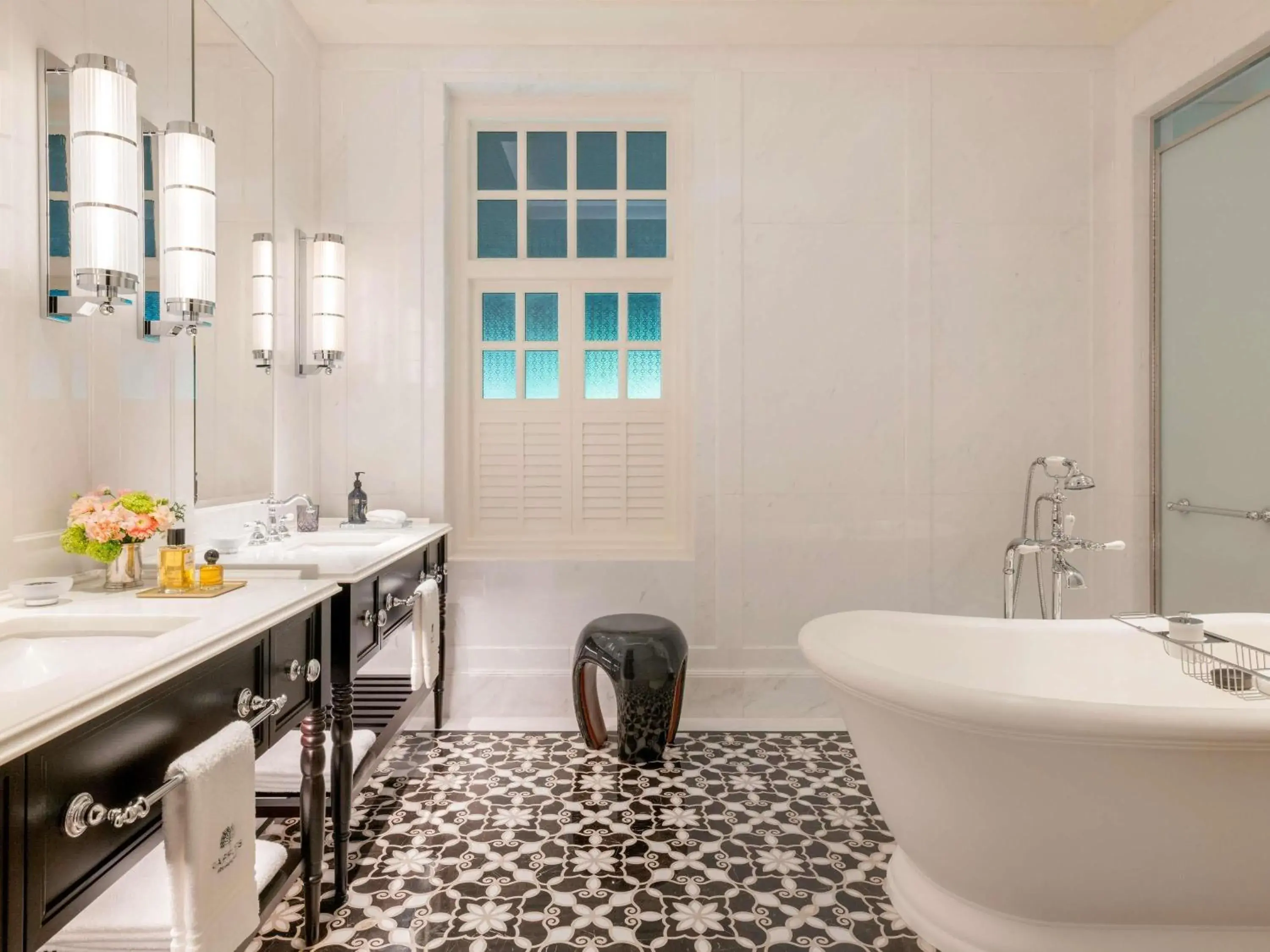 Palm Court King Suite in Raffles Singapore Palm Court King Suite in Raffles Singapore