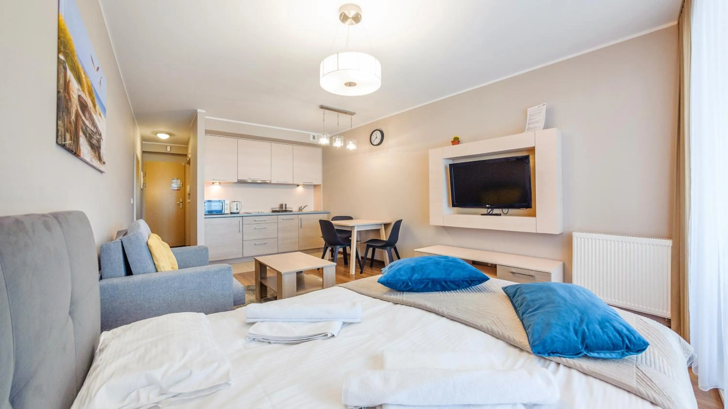 Bed in Na Klifie, Sun & Snow