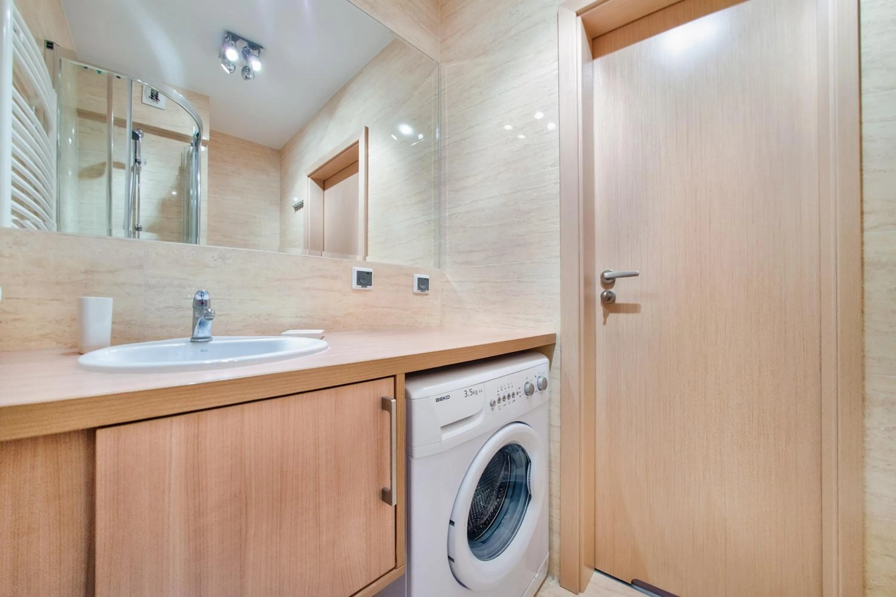 Bathroom in Na Klifie, Sun & Snow