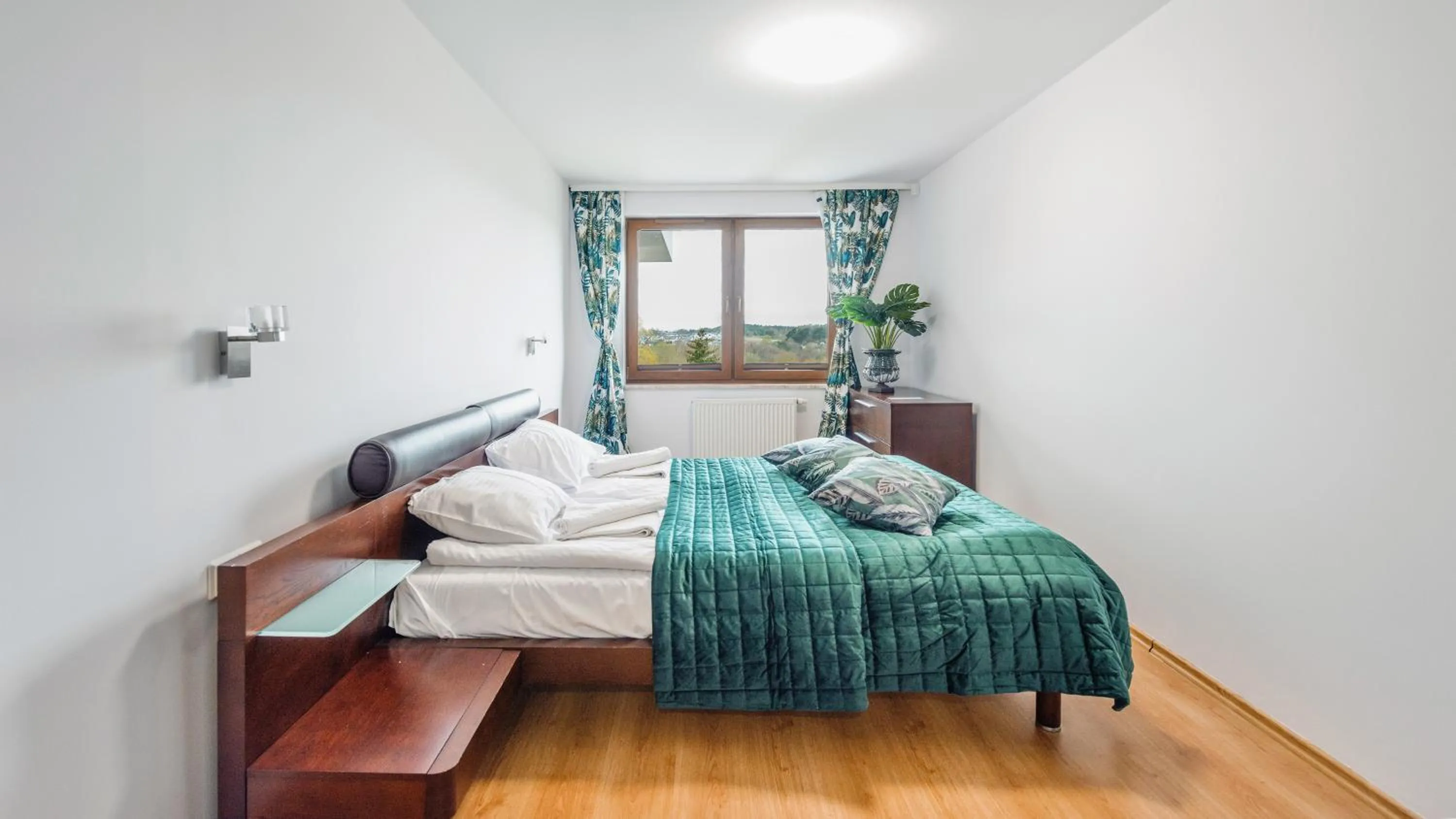 Bed in Na Klifie, Sun & Snow