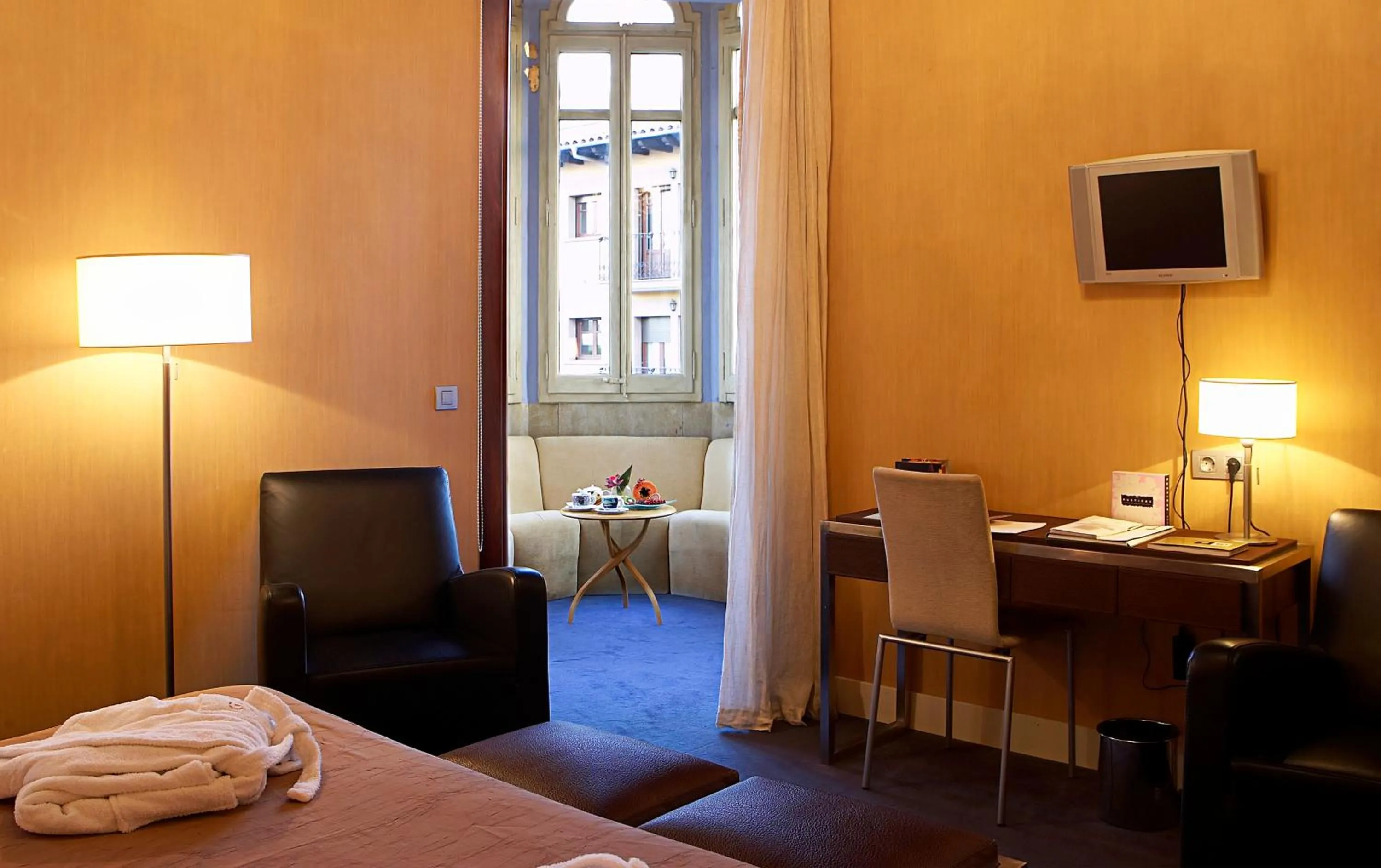 Bedroom, Bed in Hotel Sant Roc