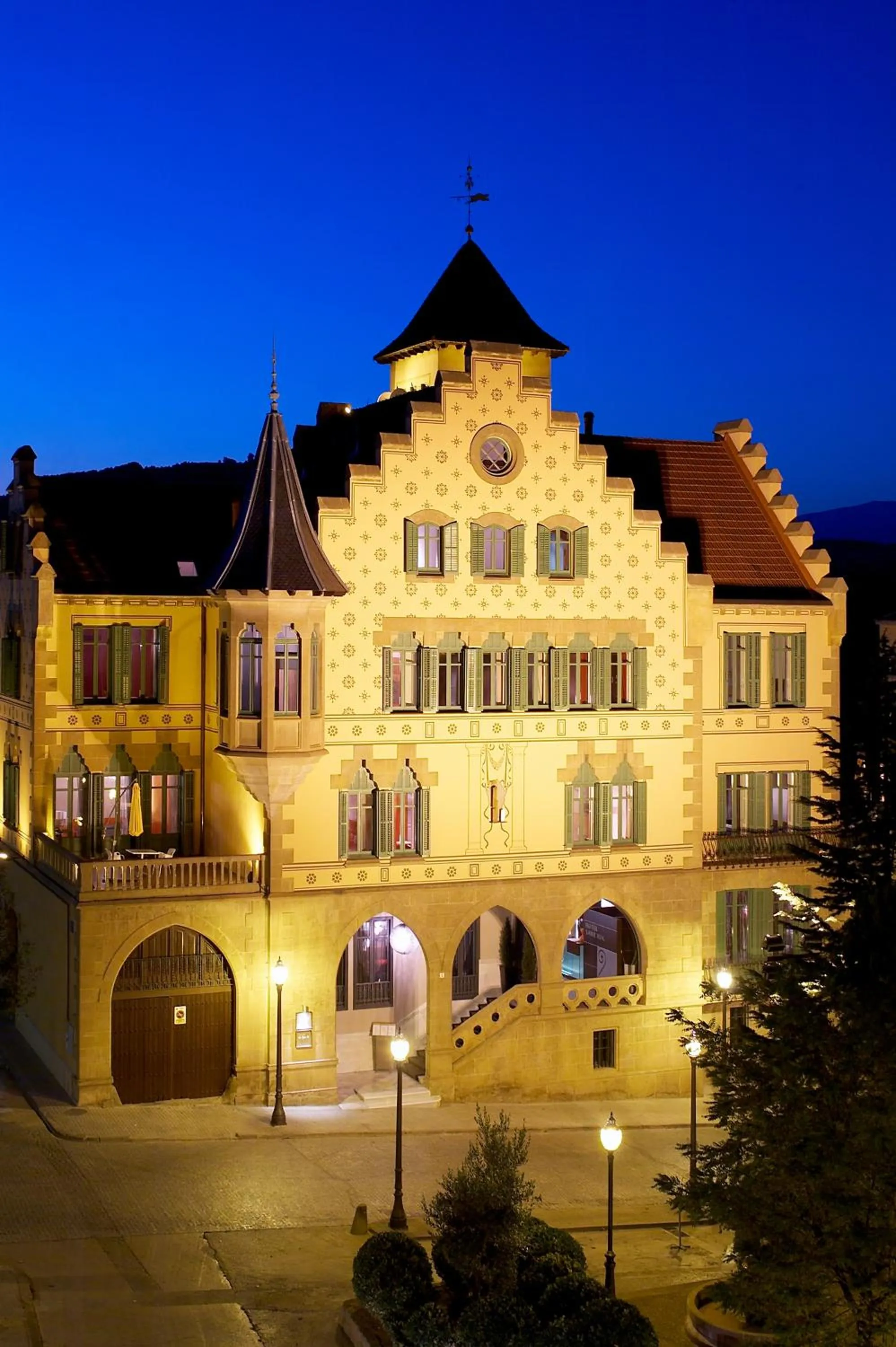 Facade/entrance in Hotel Sant Roc