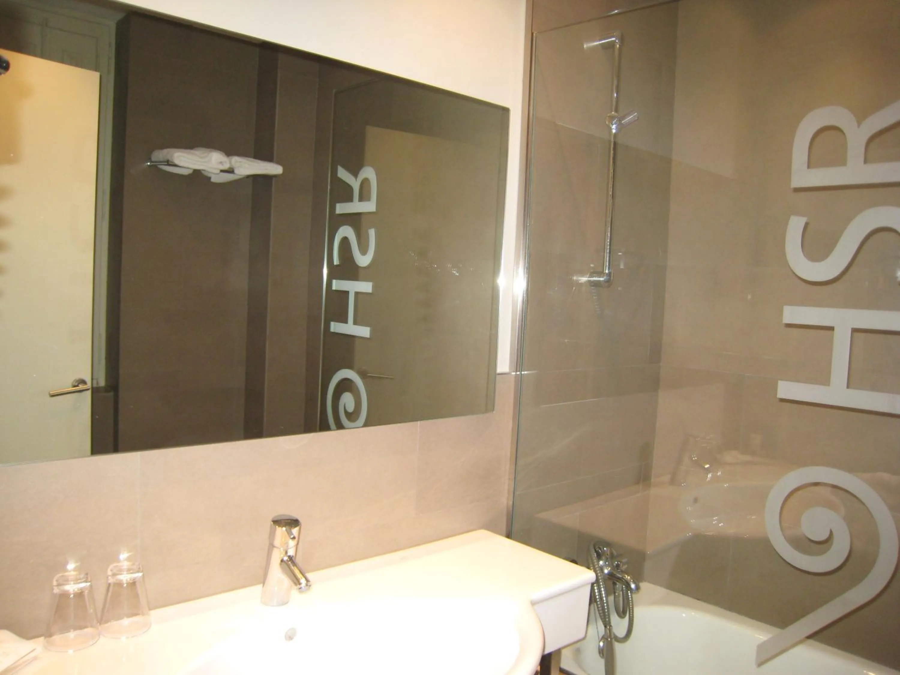Bathroom in Hotel Sant Roc