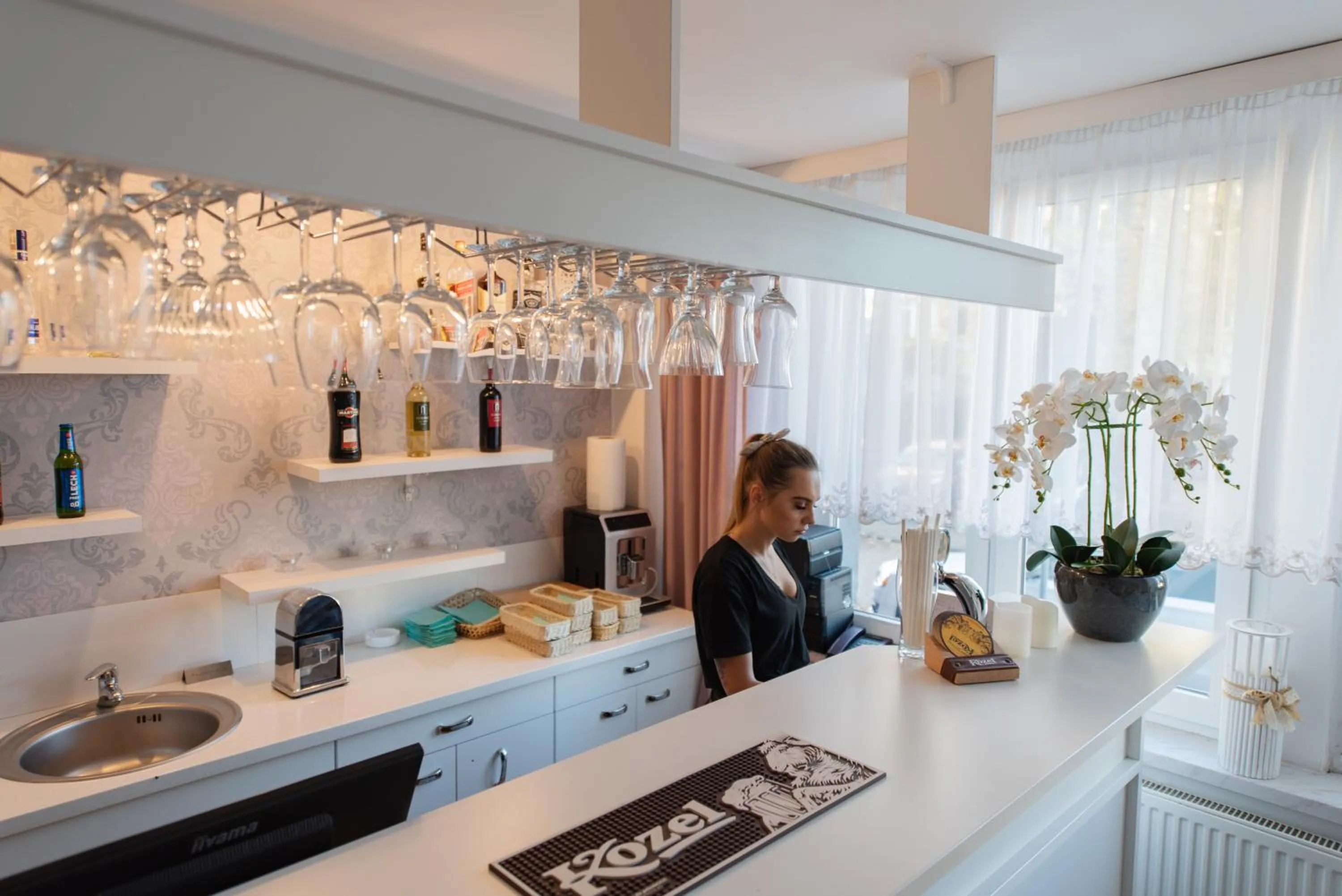 Restaurant/places to eat in Hotel Grand Felix