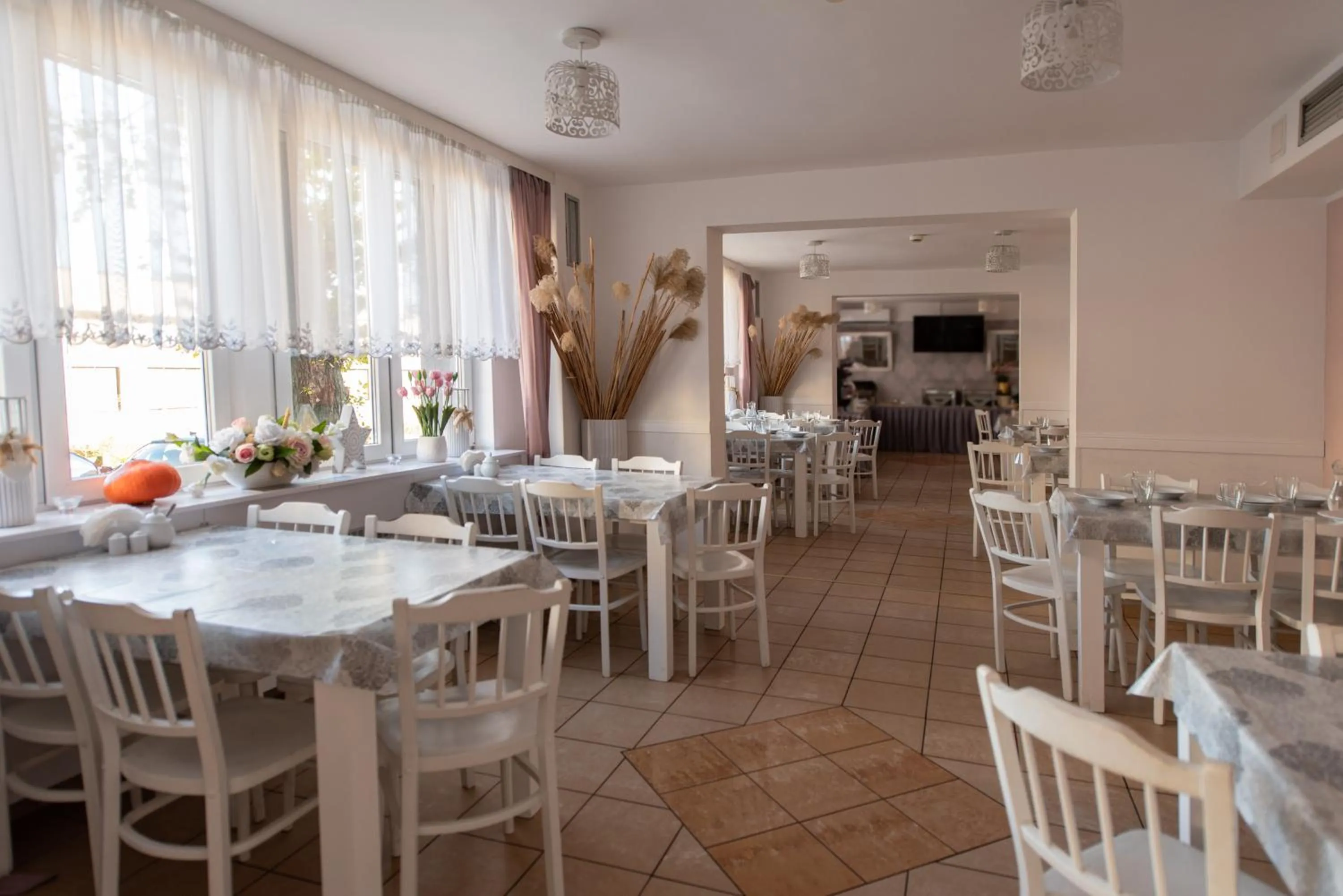 Restaurant/places to eat in Hotel Grand Felix