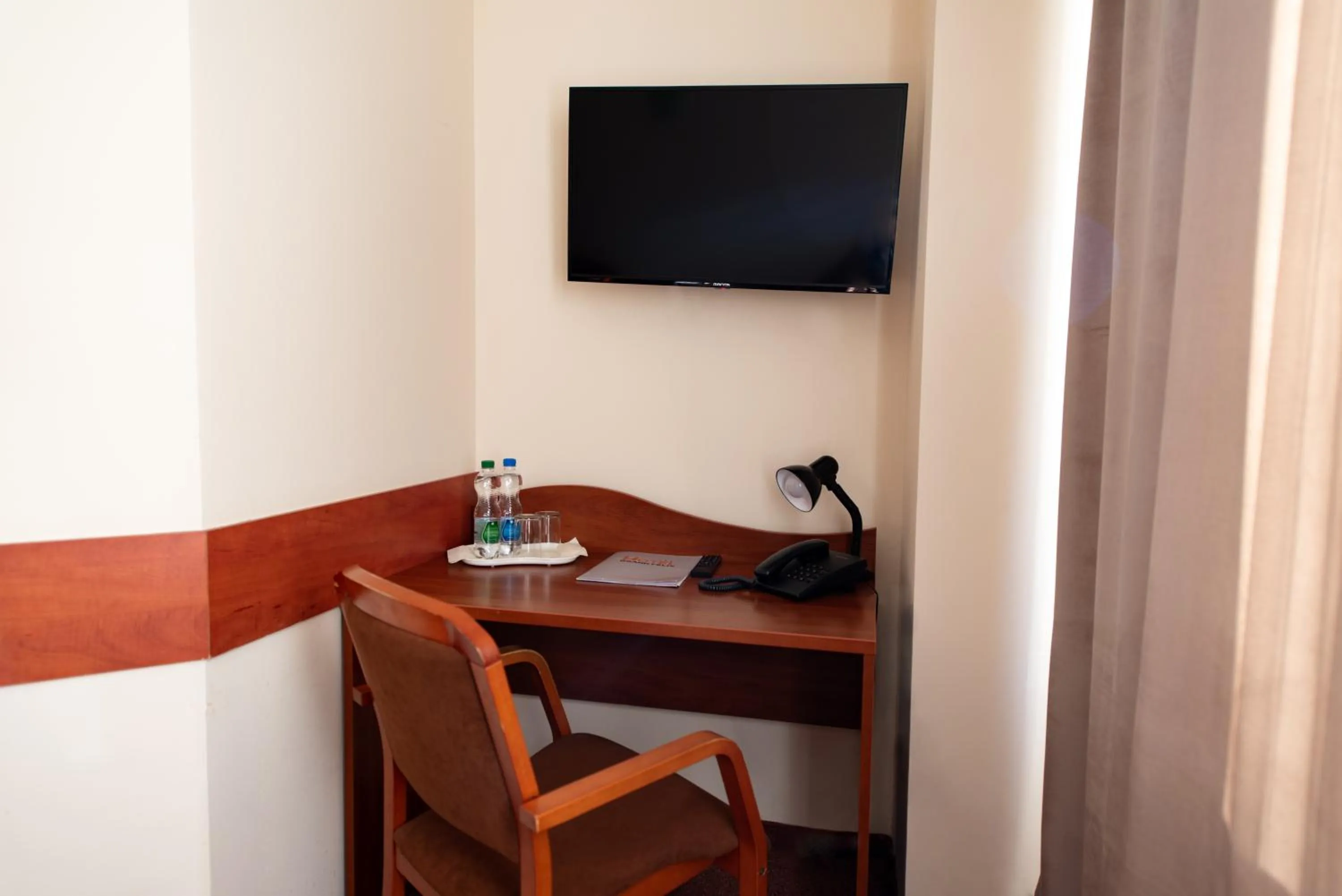 TV and multimedia in Hotel Grand Felix