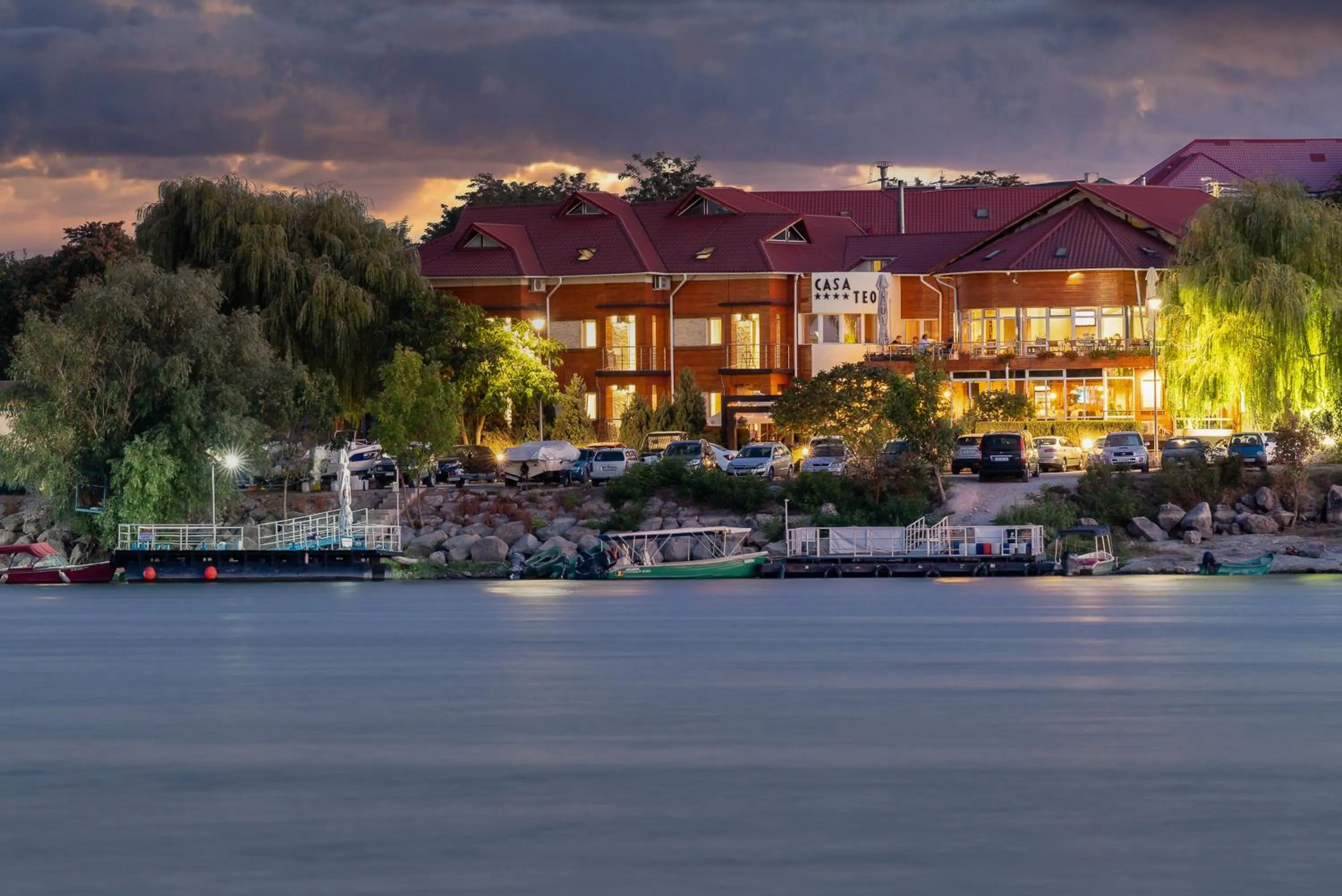 Property building in Casa Teo