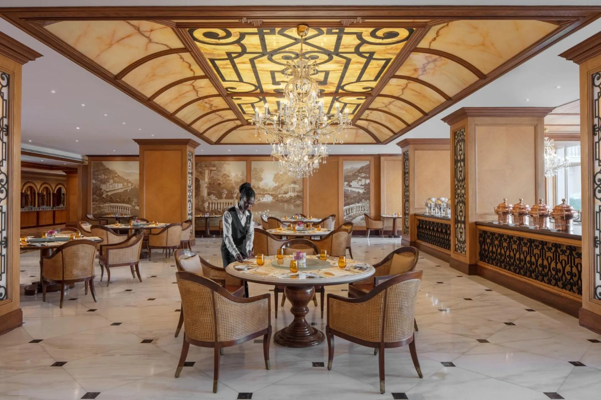 Restaurant/places to eat in The Regency Hotel Kuwait