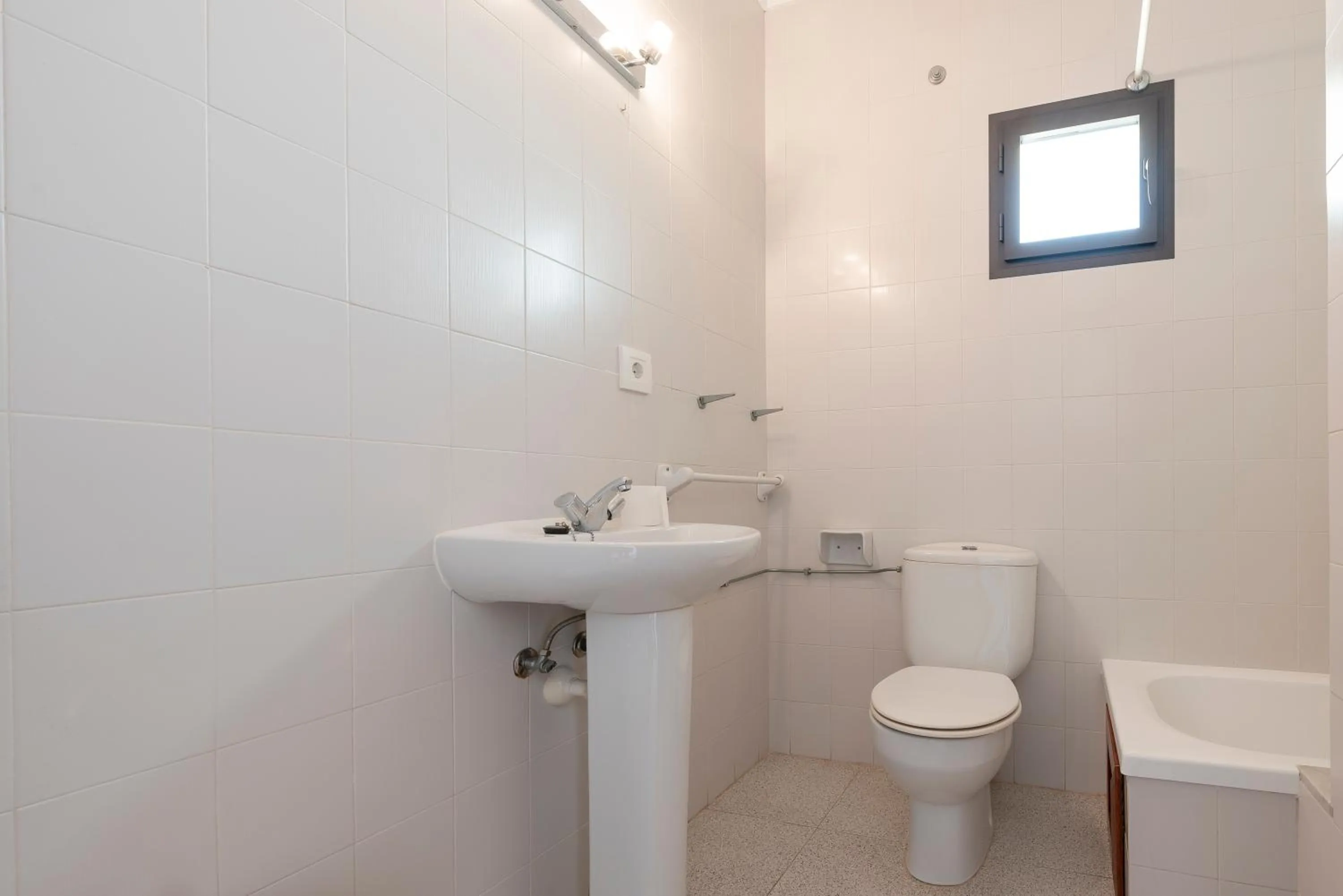 Bathroom in Hostal Sa Baronia