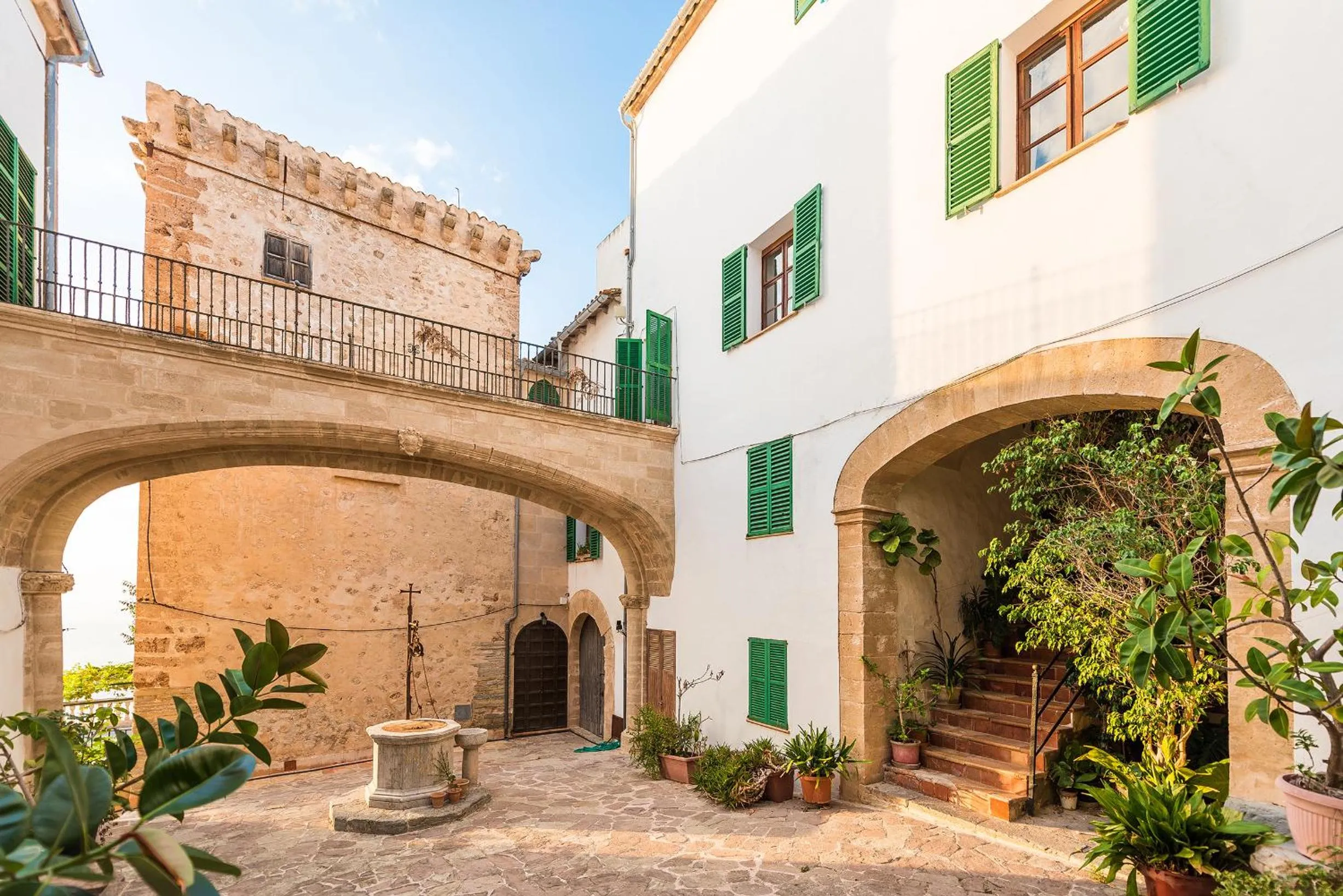 Patio in Hostal Sa Baronia