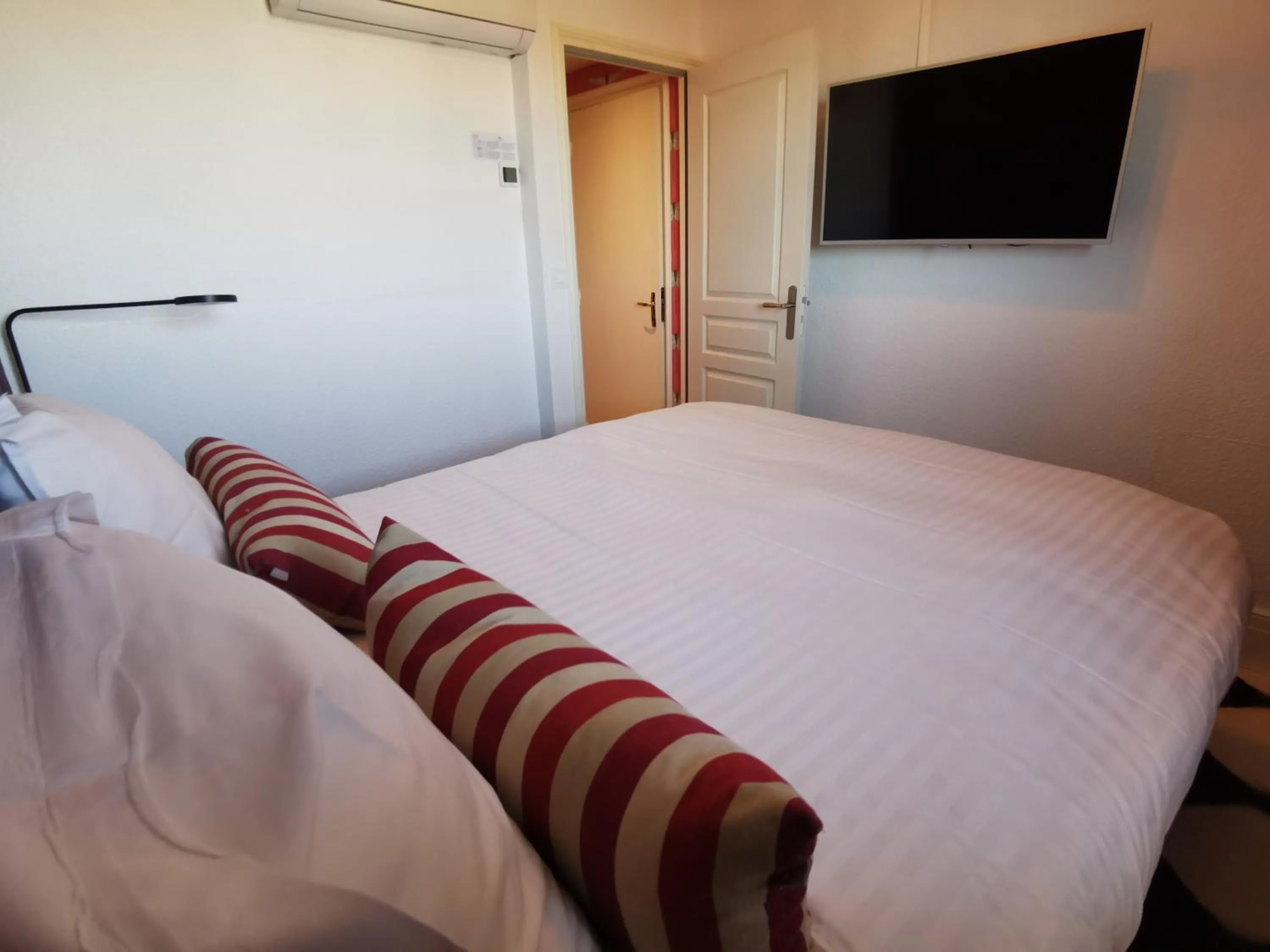 TV and multimedia, Bed in Mercator