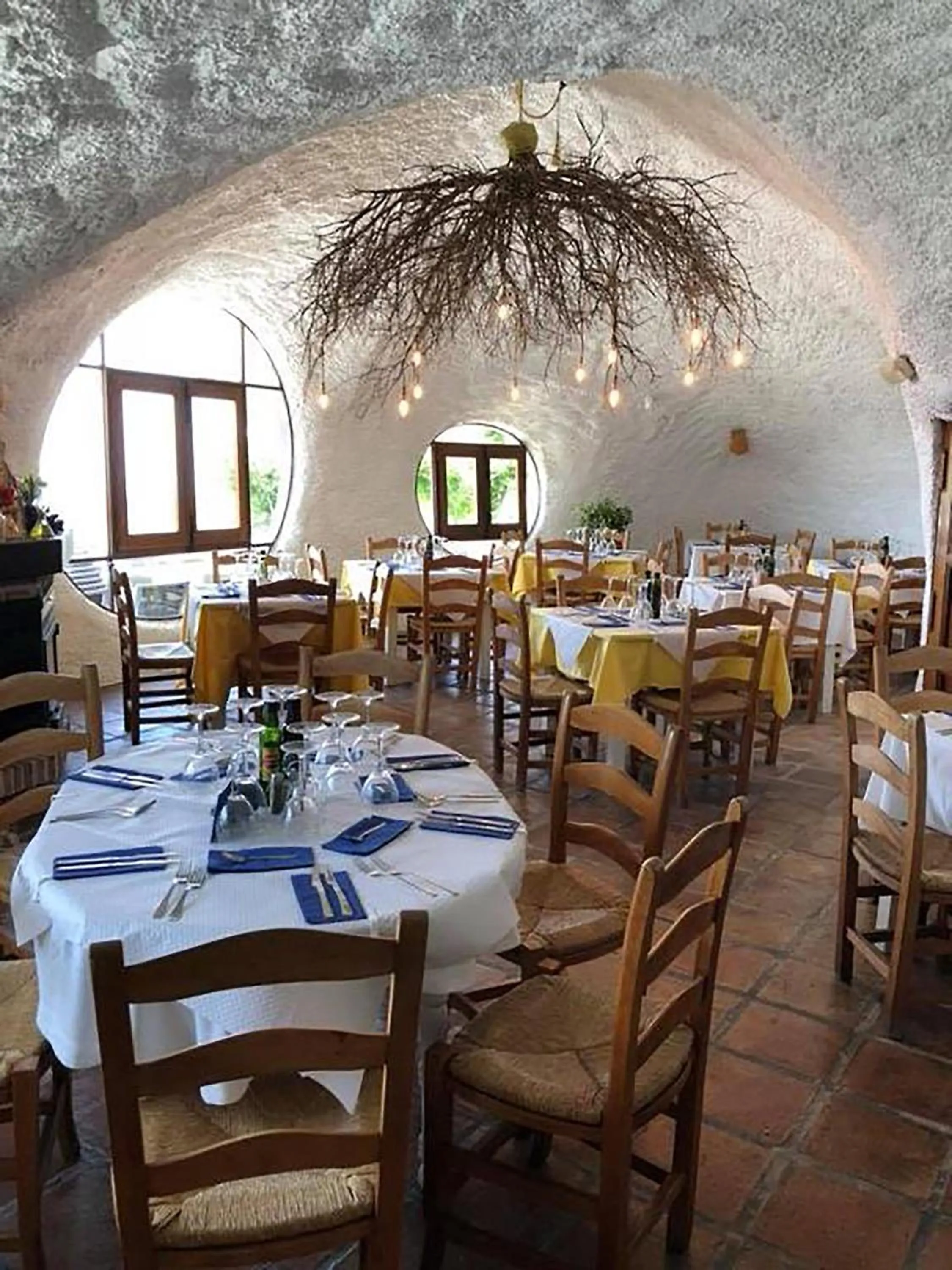 Restaurant/places to eat in Hotel Rural los Caracoles