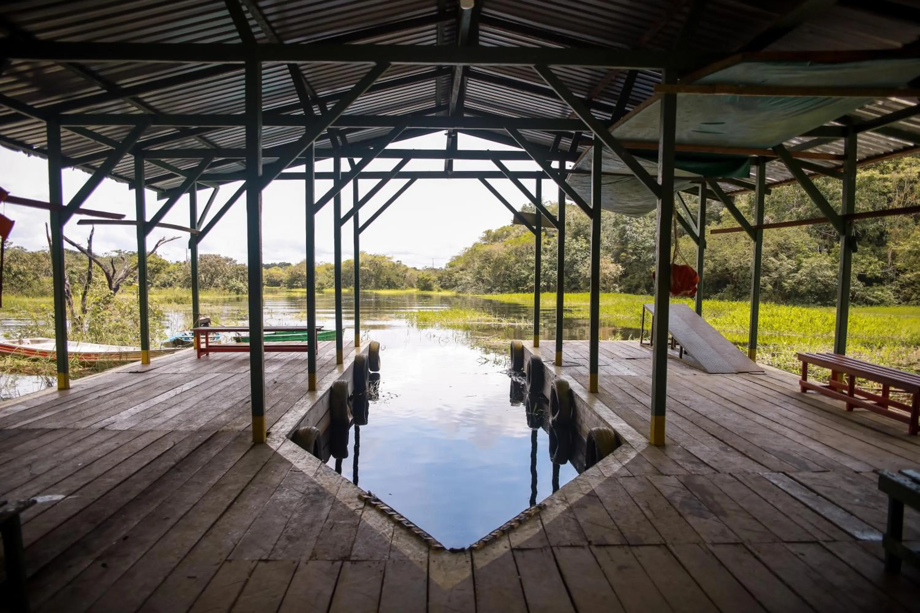 Amazonia Jungle Hotel