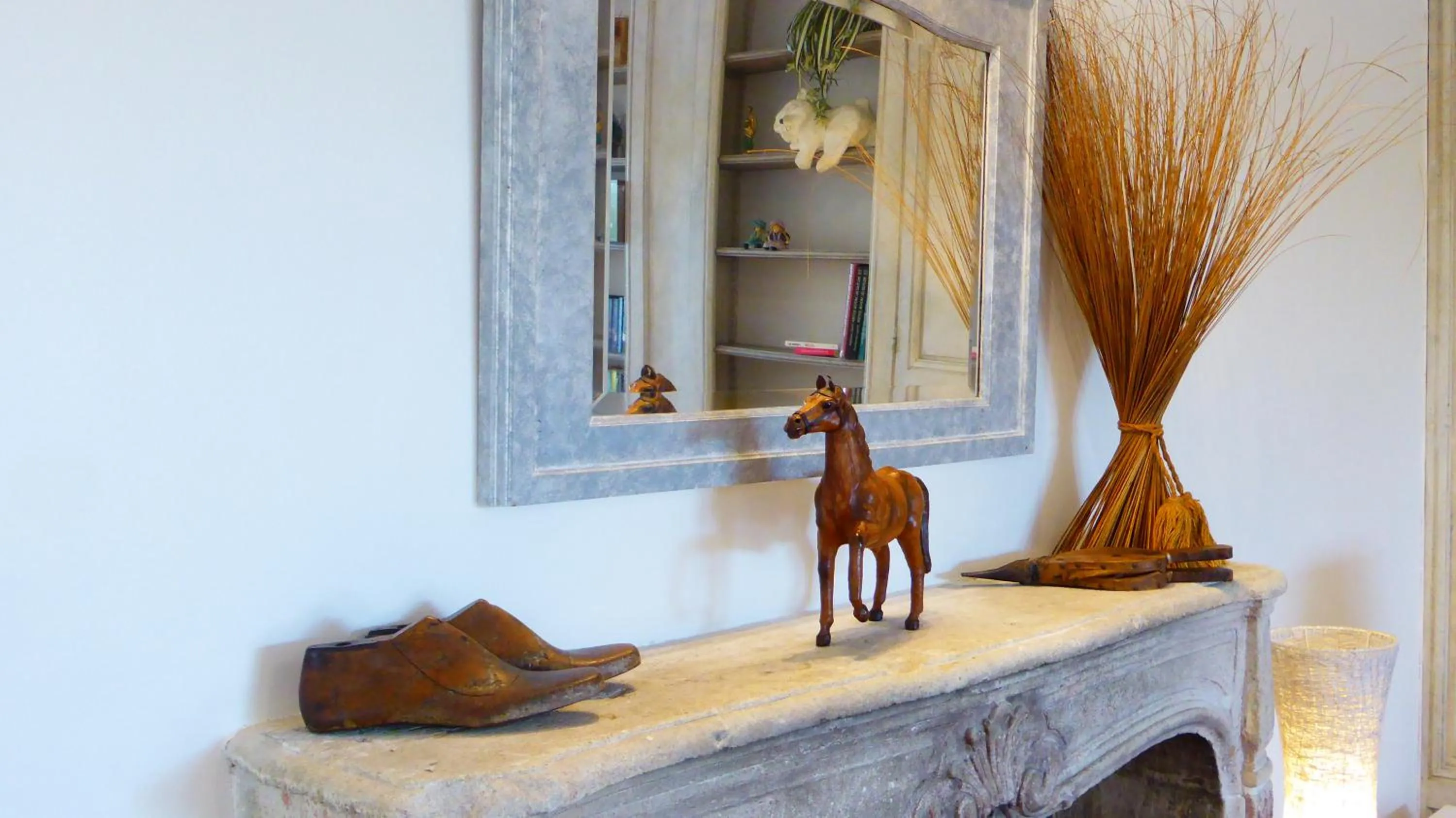 Communal lounge/ TV room in Domaine de Bassilour