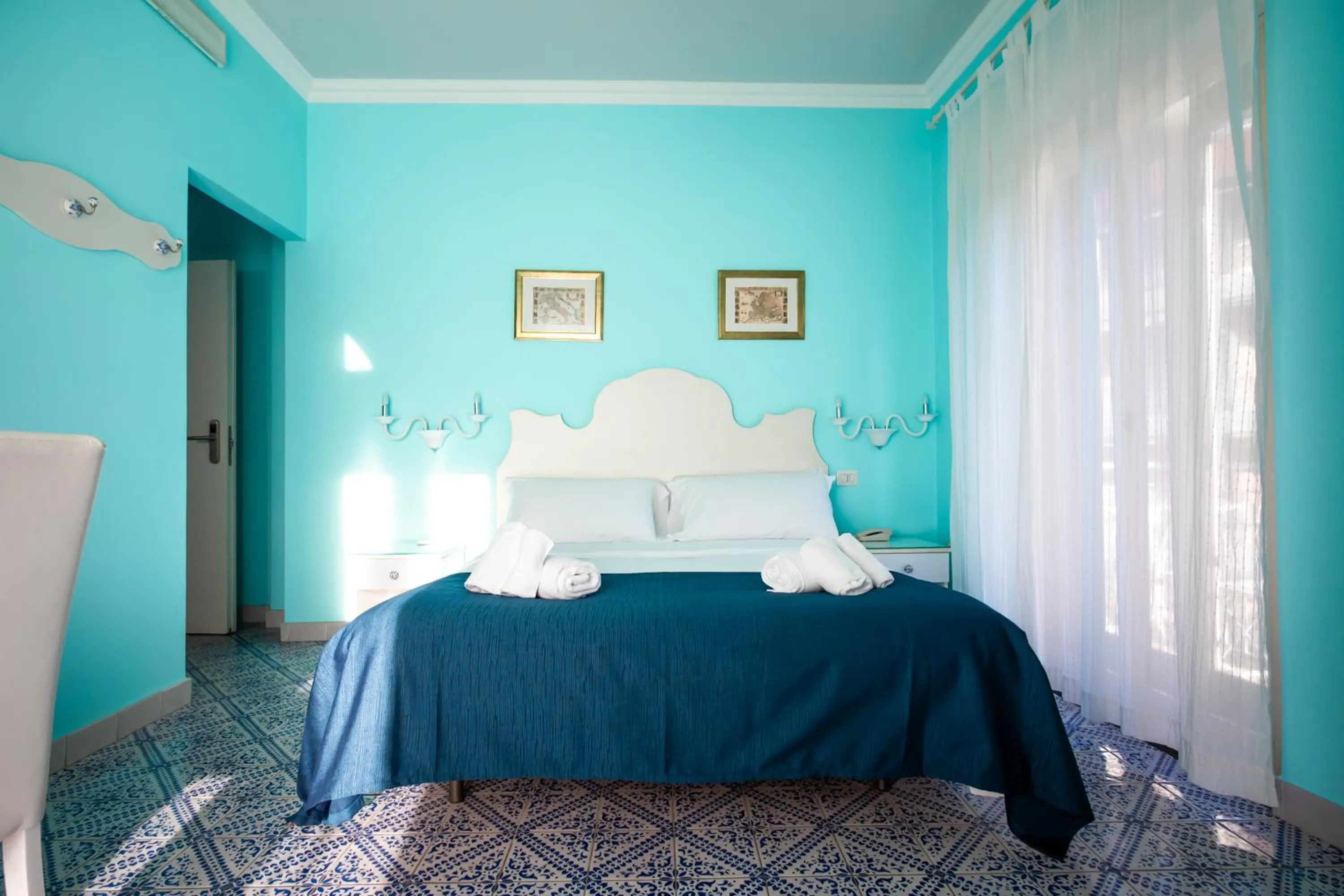 Bed in Hotel Villa Nefele