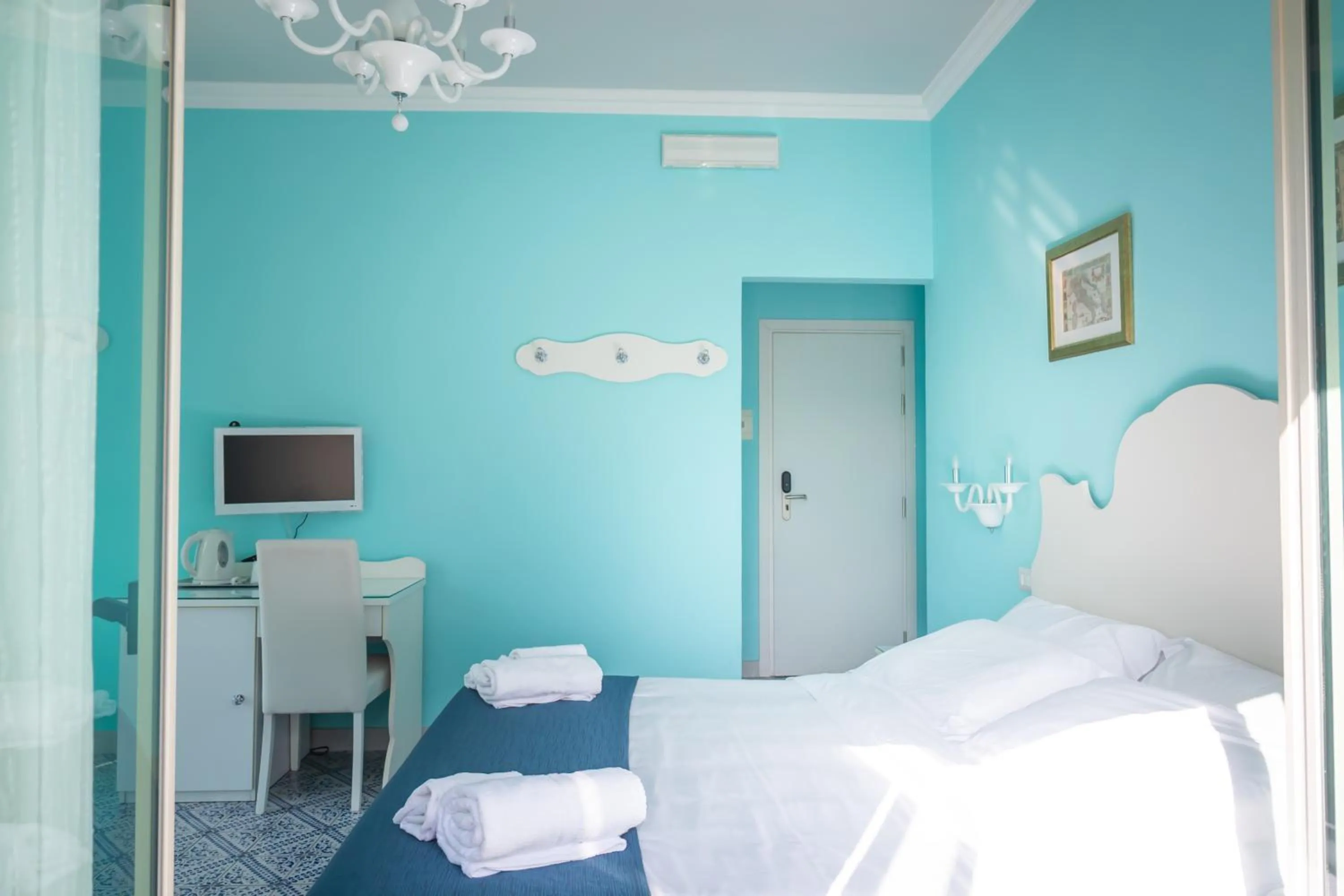 Bed in Hotel Villa Nefele