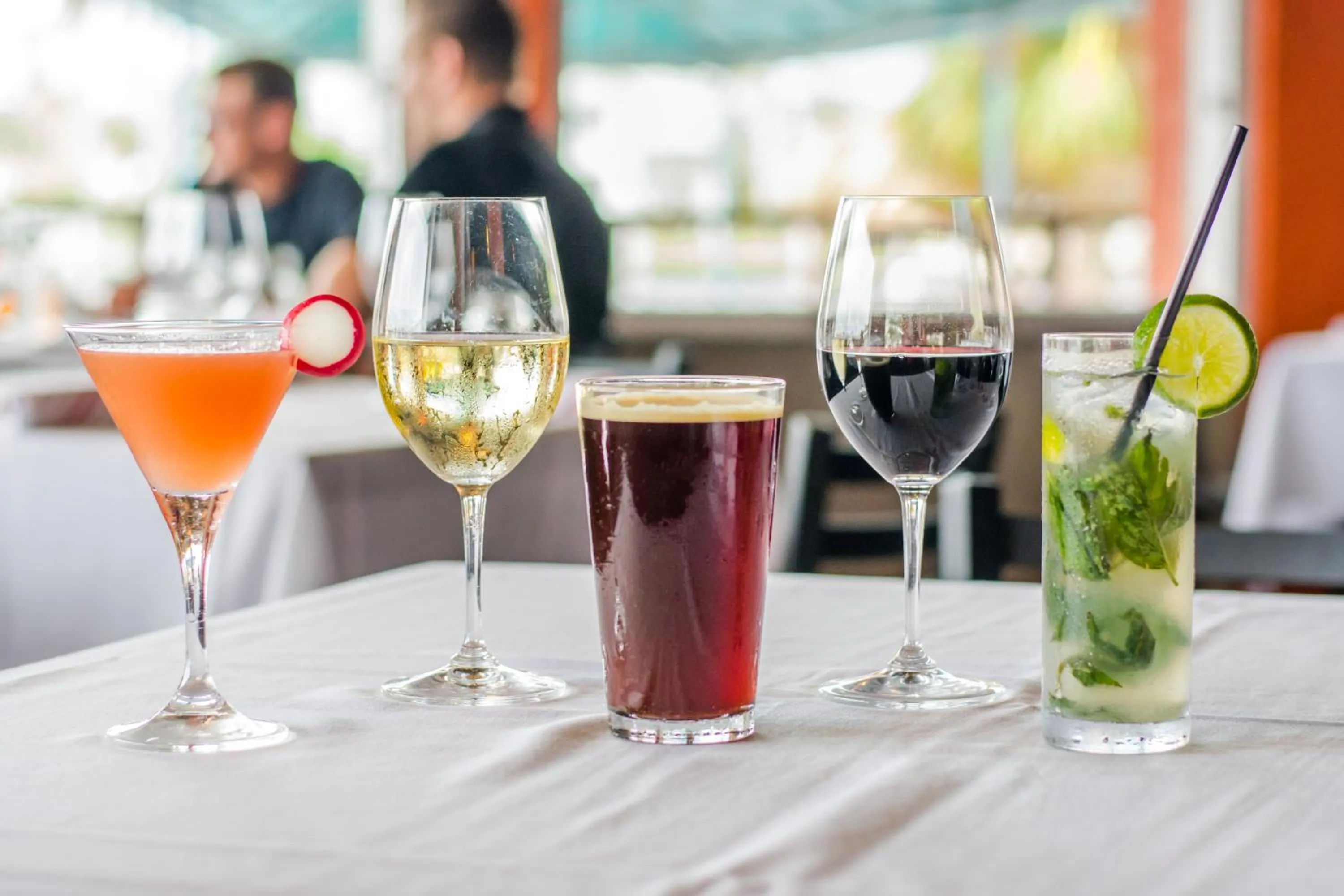 Alcoholic drinks in Sands Harbor Resort and Marina