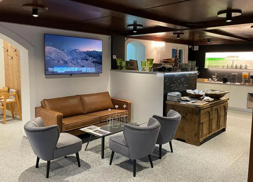 Restaurant/places to eat in Hotel Aloisia, Hotel Garni