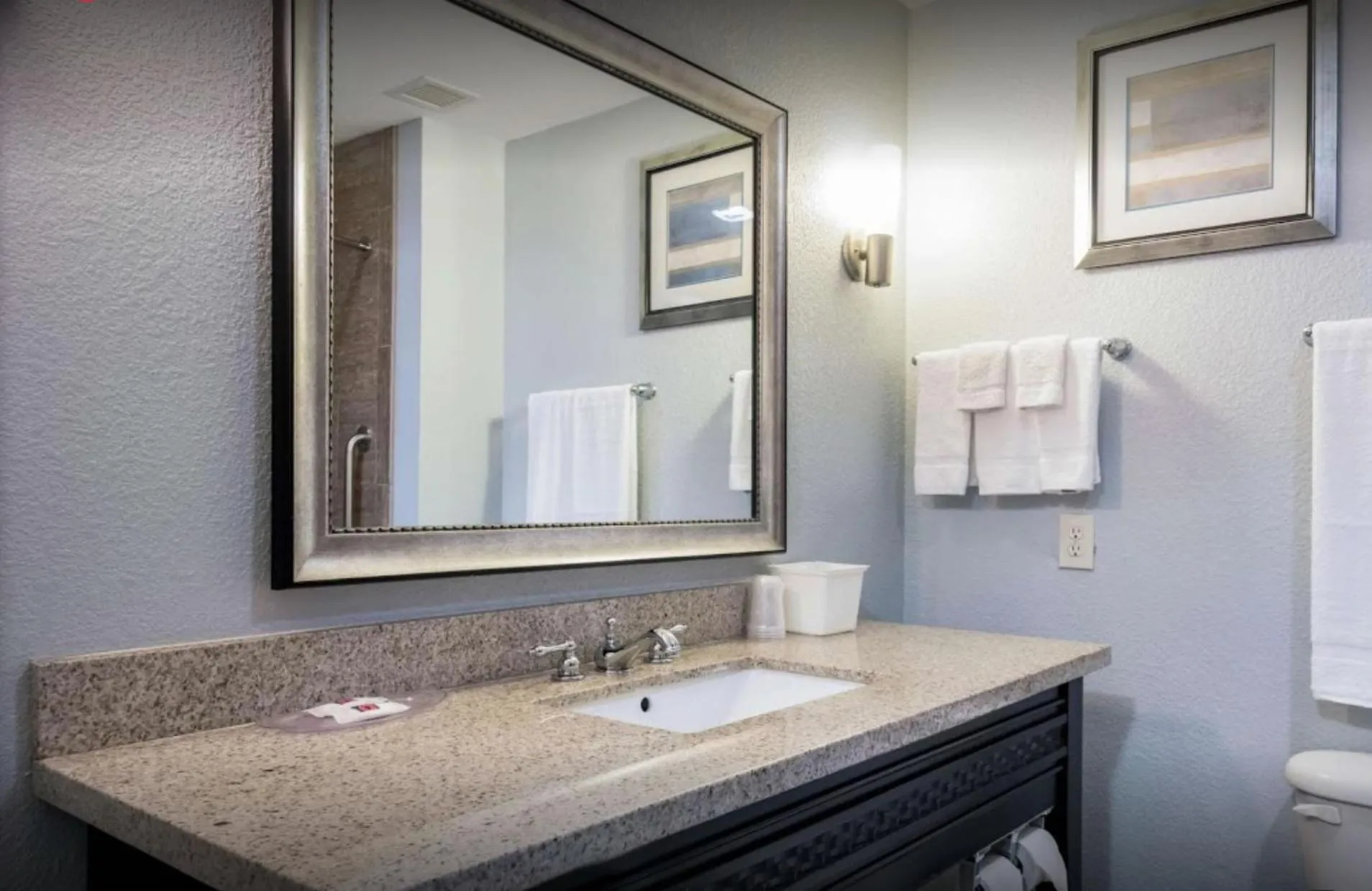 Photo of the whole room in Motel 6-Mineral Wells, TX