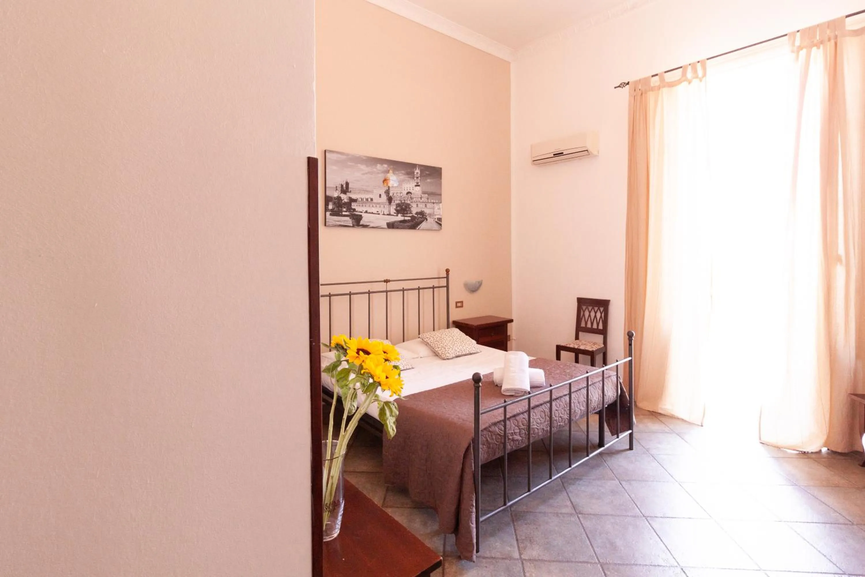 Bedroom, Bed in Hotel Concordia