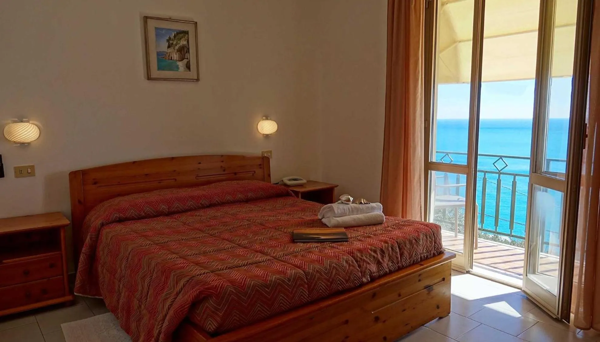 Photo of the whole room, Bed in Hotel Rosita