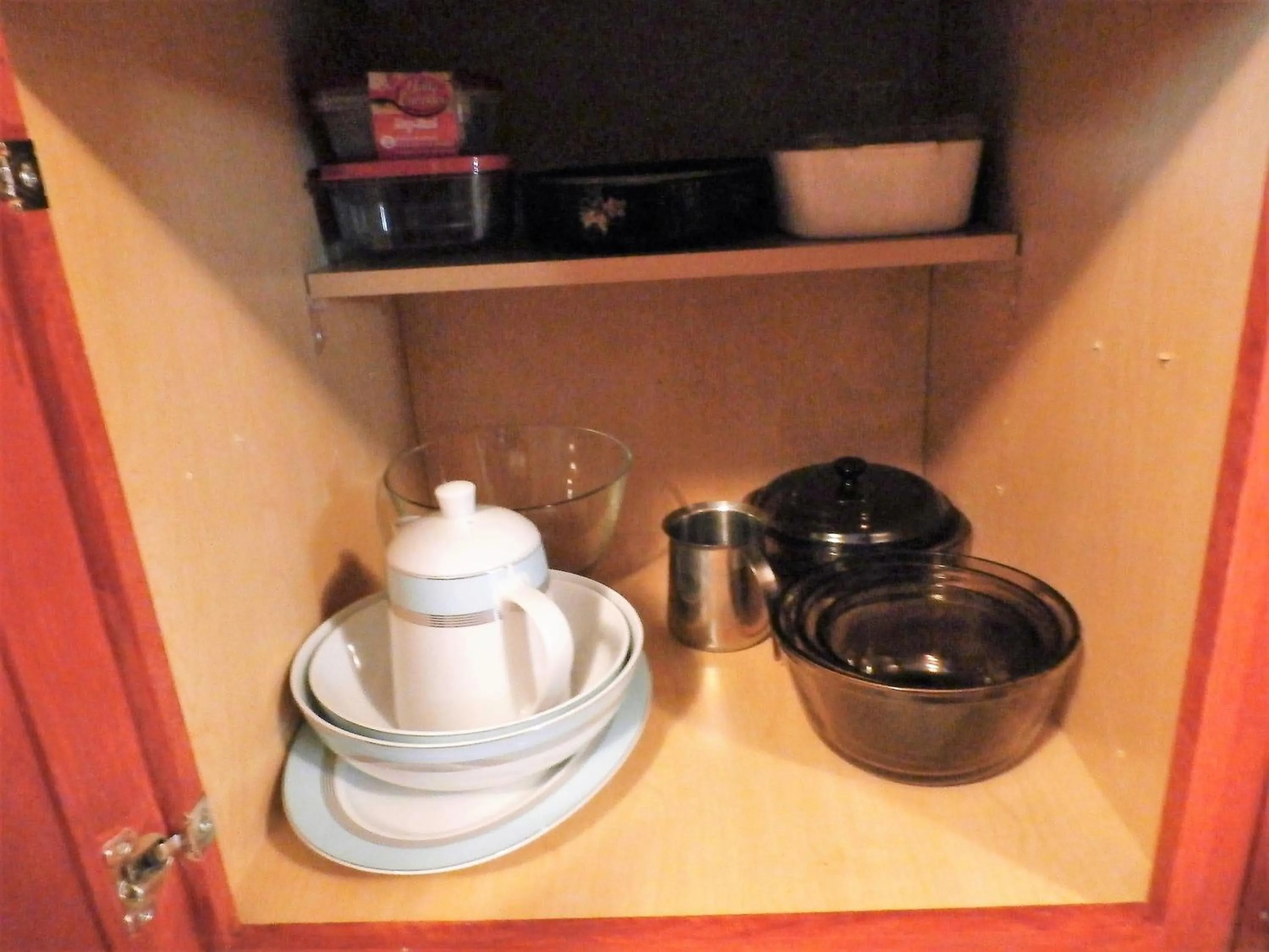 NEW CHARMING 2 BEDROOMS UNIT CLOSE TO EVERYTHING