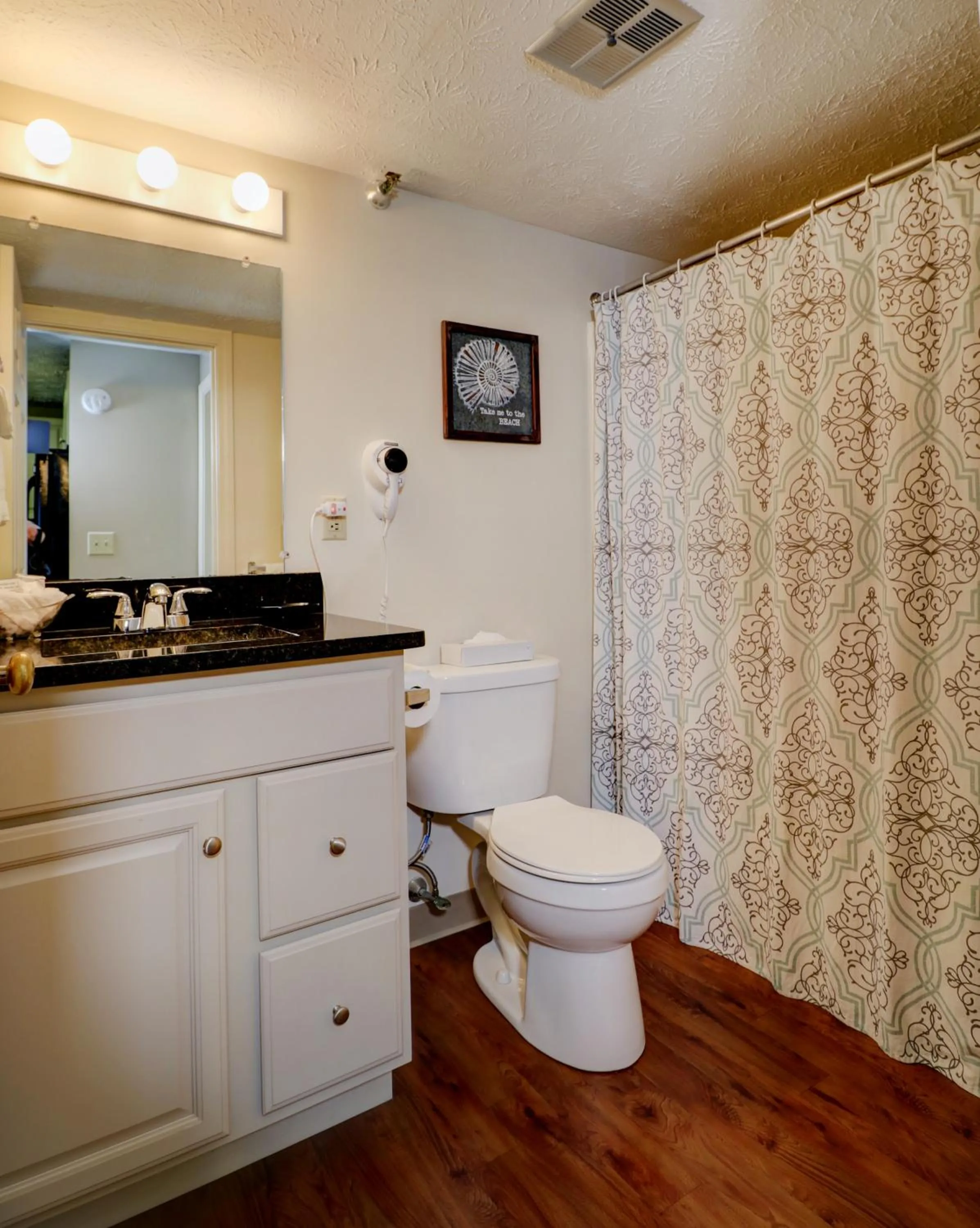 Toilet in Misty Harbor Resort