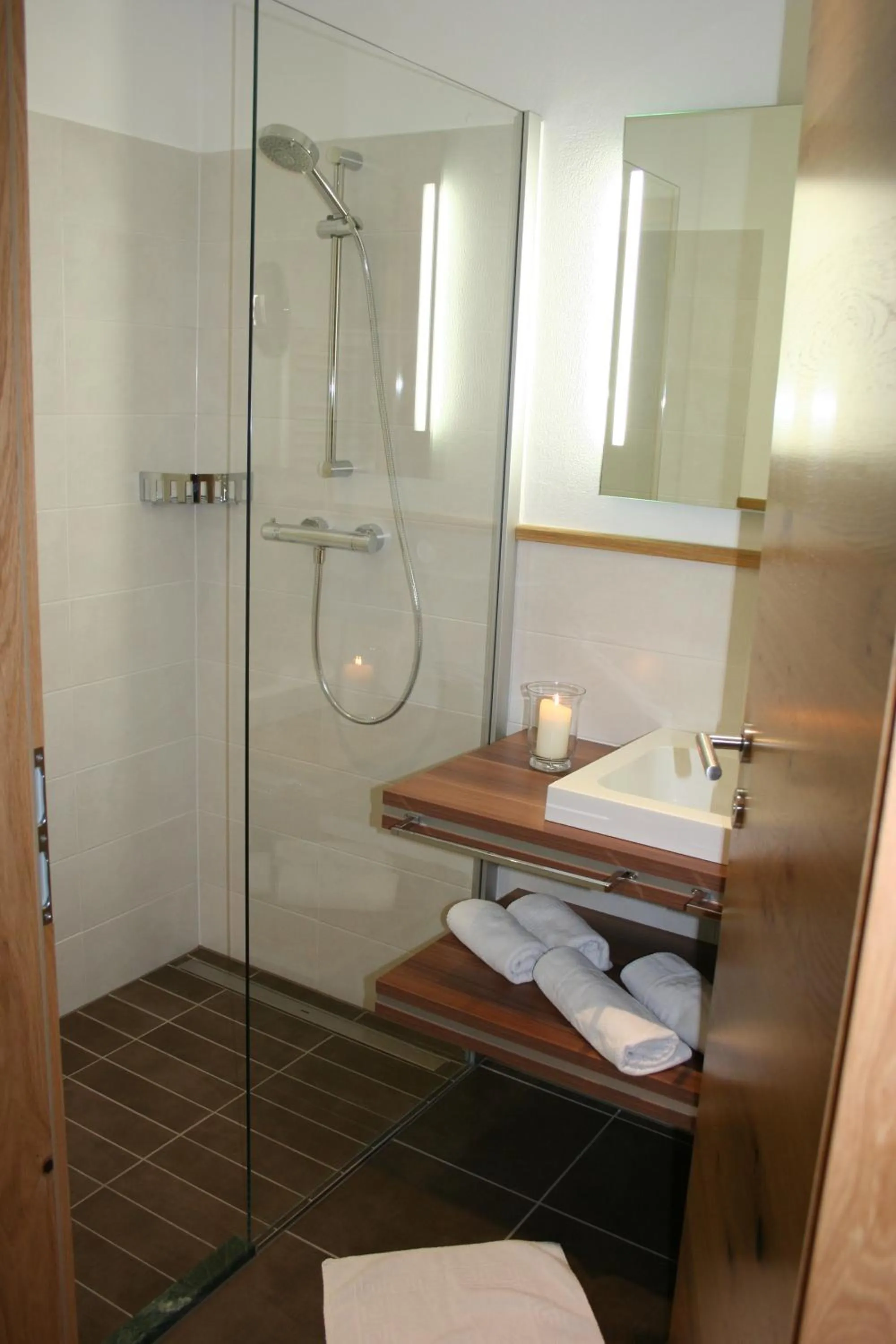 Shower in Alpenapartments Unterschlag