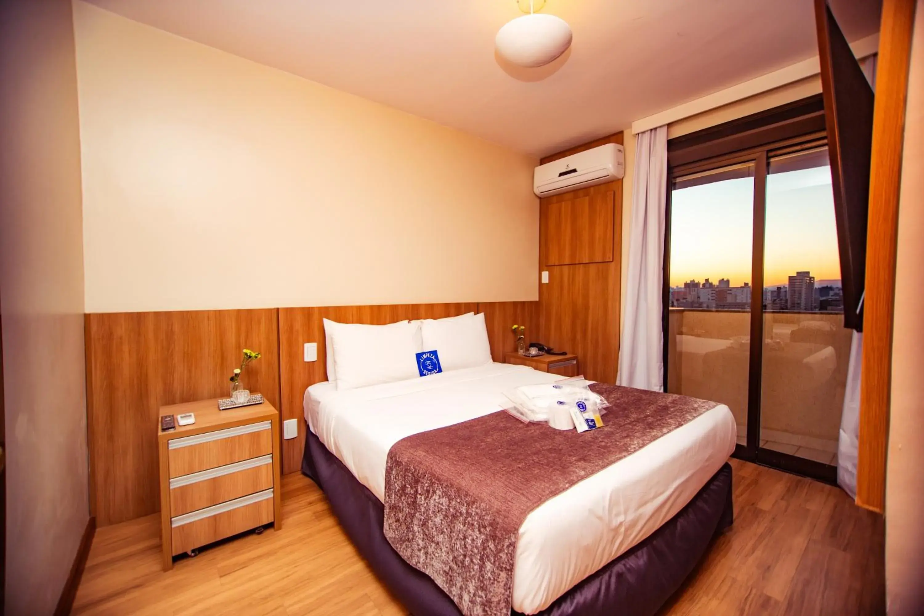 Executive Double Suite in Blue Tree Towers Millenium Porto Alegre Executive Double Suite in Blue Tree Towers Millenium Porto Alegre