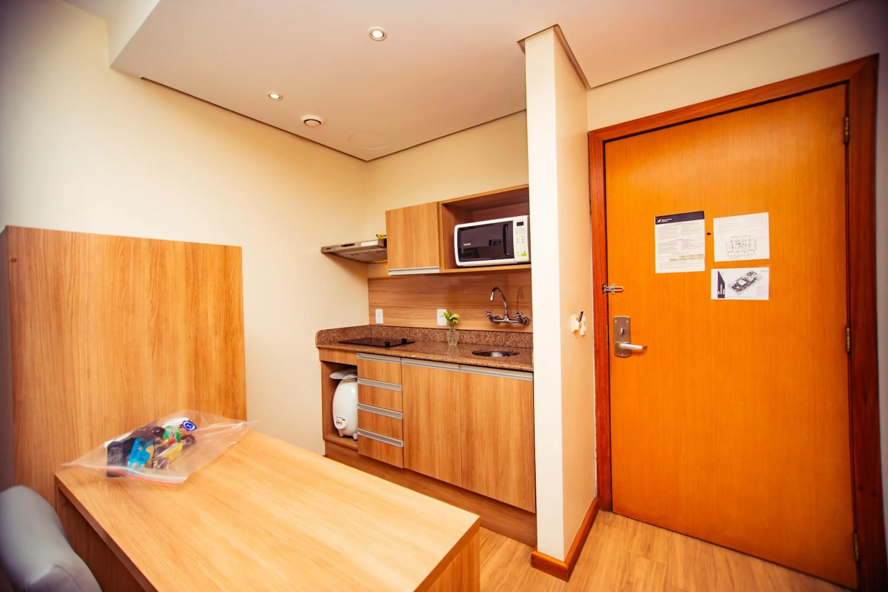 Kitchen or kitchenette in Blue Tree Towers Millenium Porto Alegre