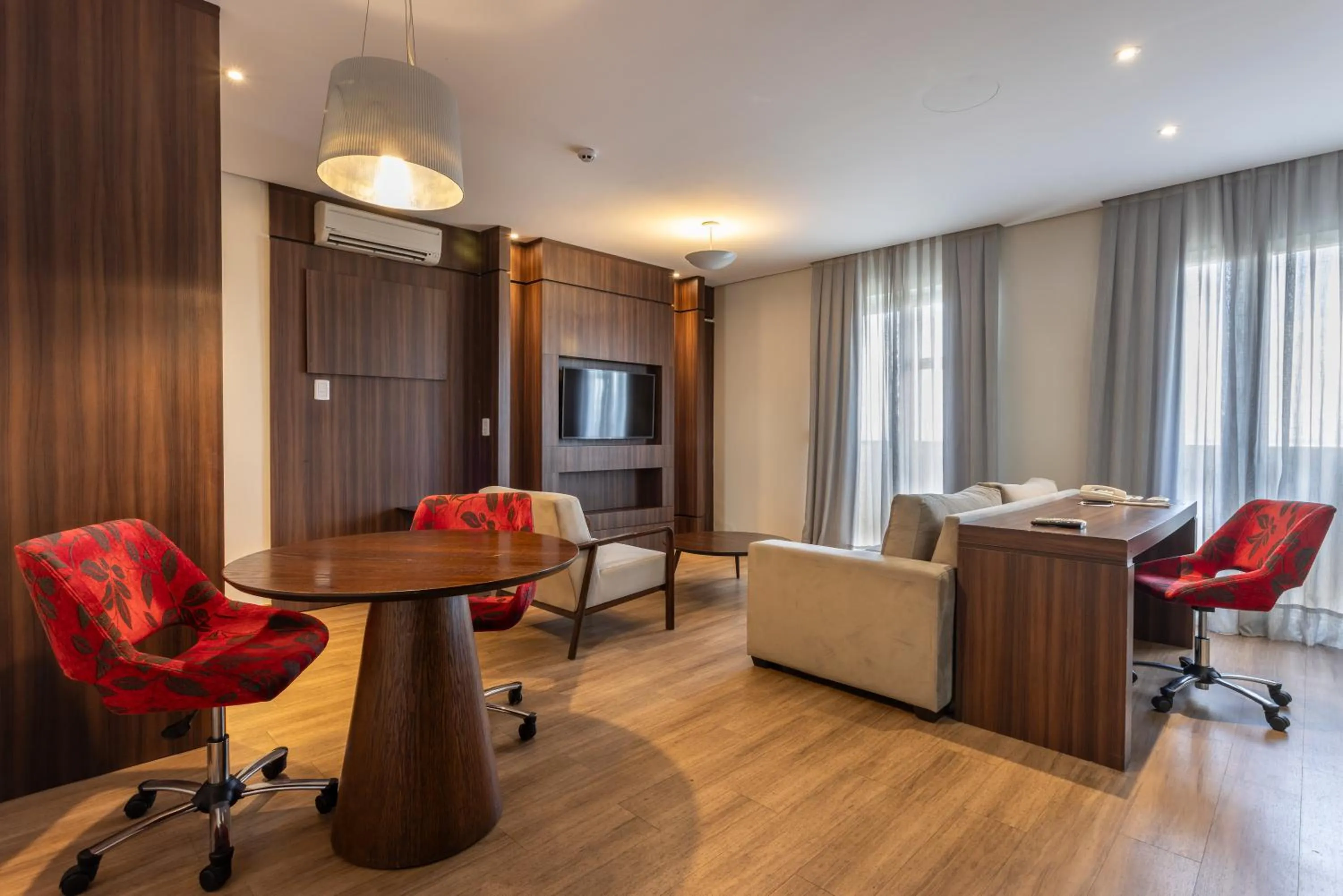 Living room in Blue Tree Towers Millenium Porto Alegre