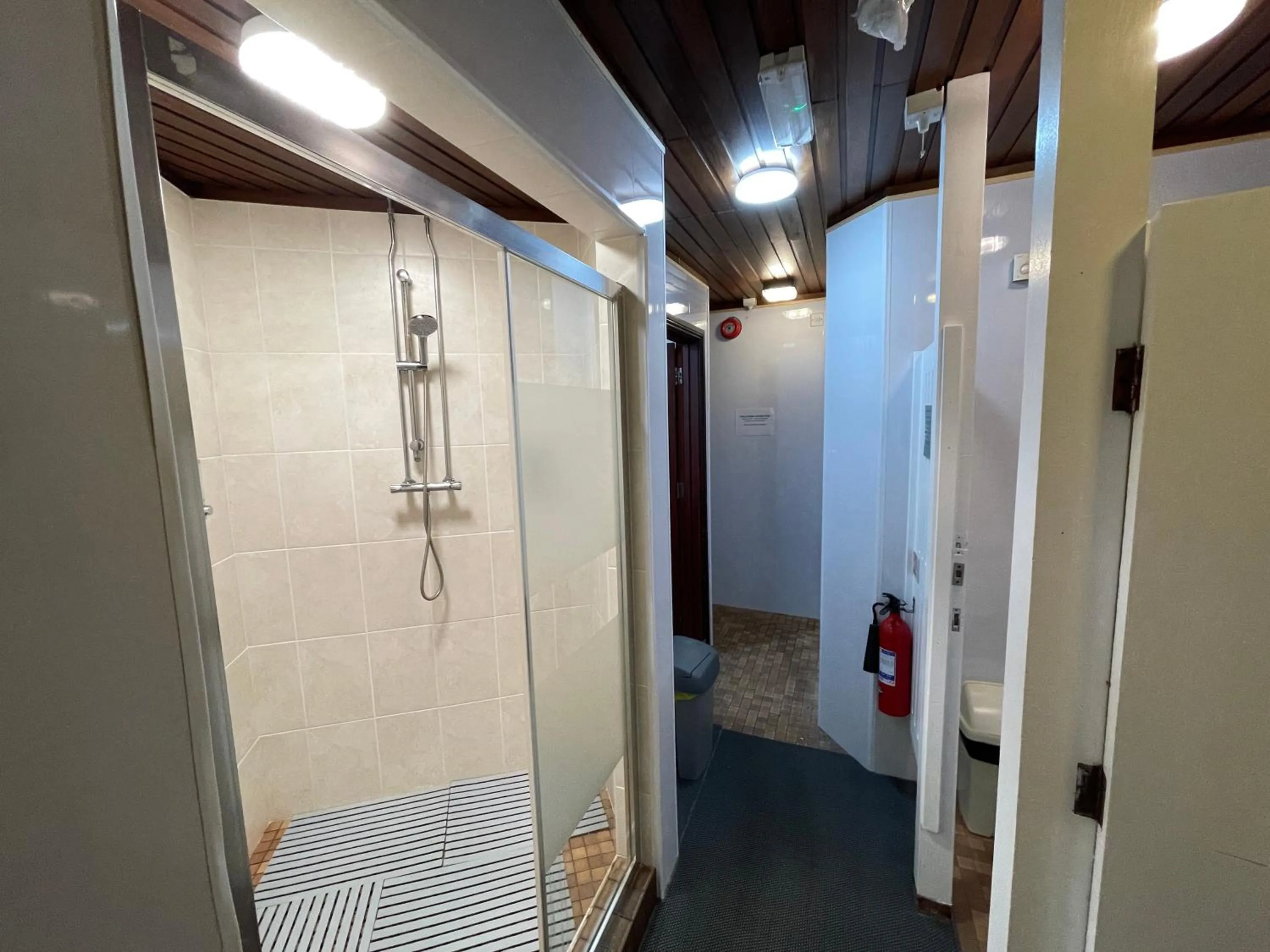 Swimming pool in Quaysiders Lakes Resort - Quaysiders Club