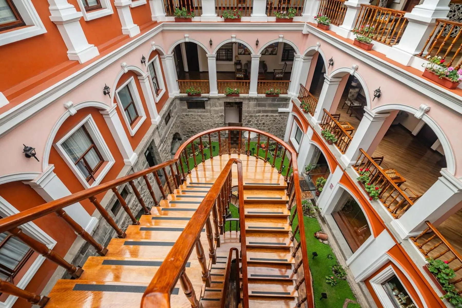 Property building in Hotel Patio Andaluz