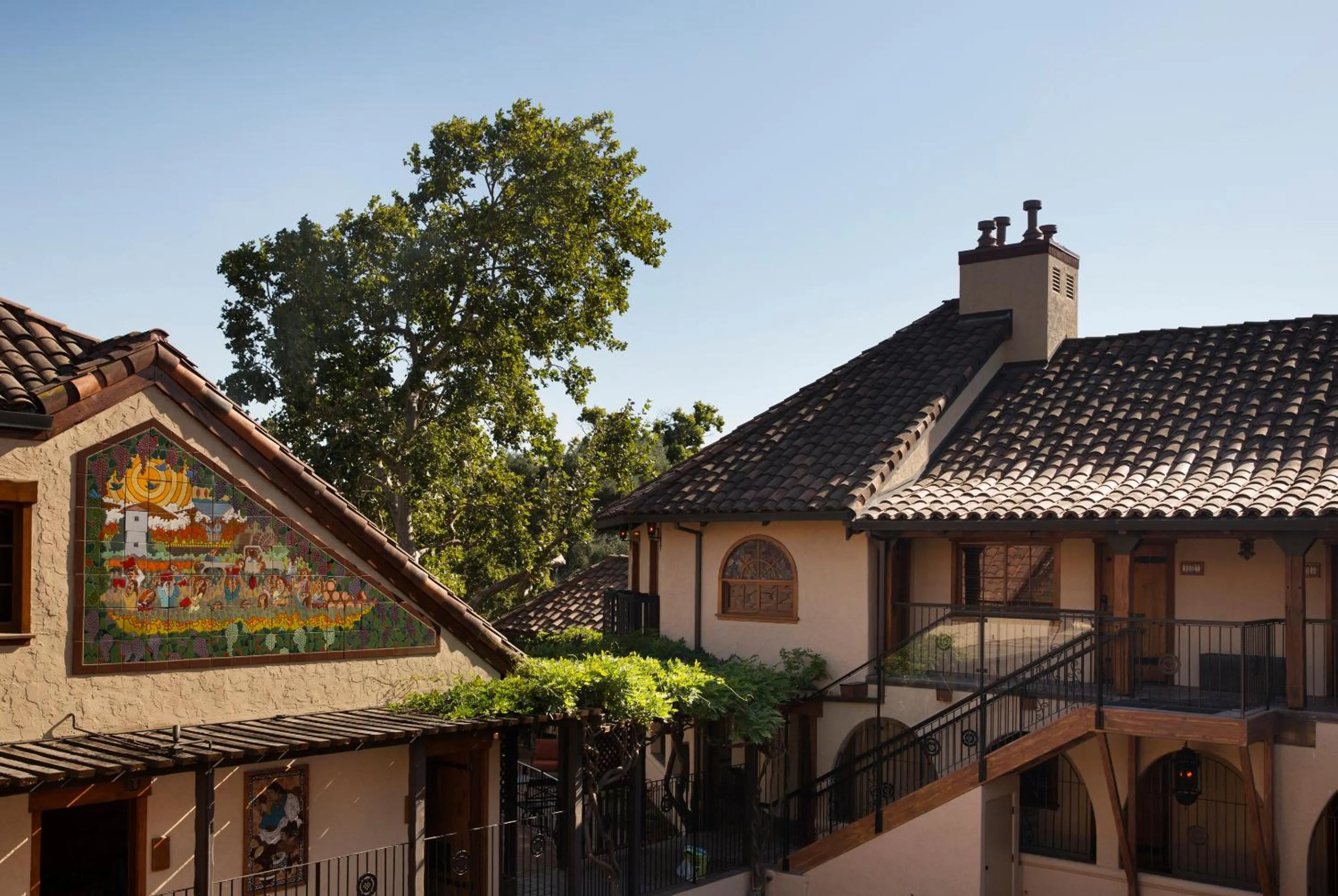 Property building in Rancho Caymus Inn