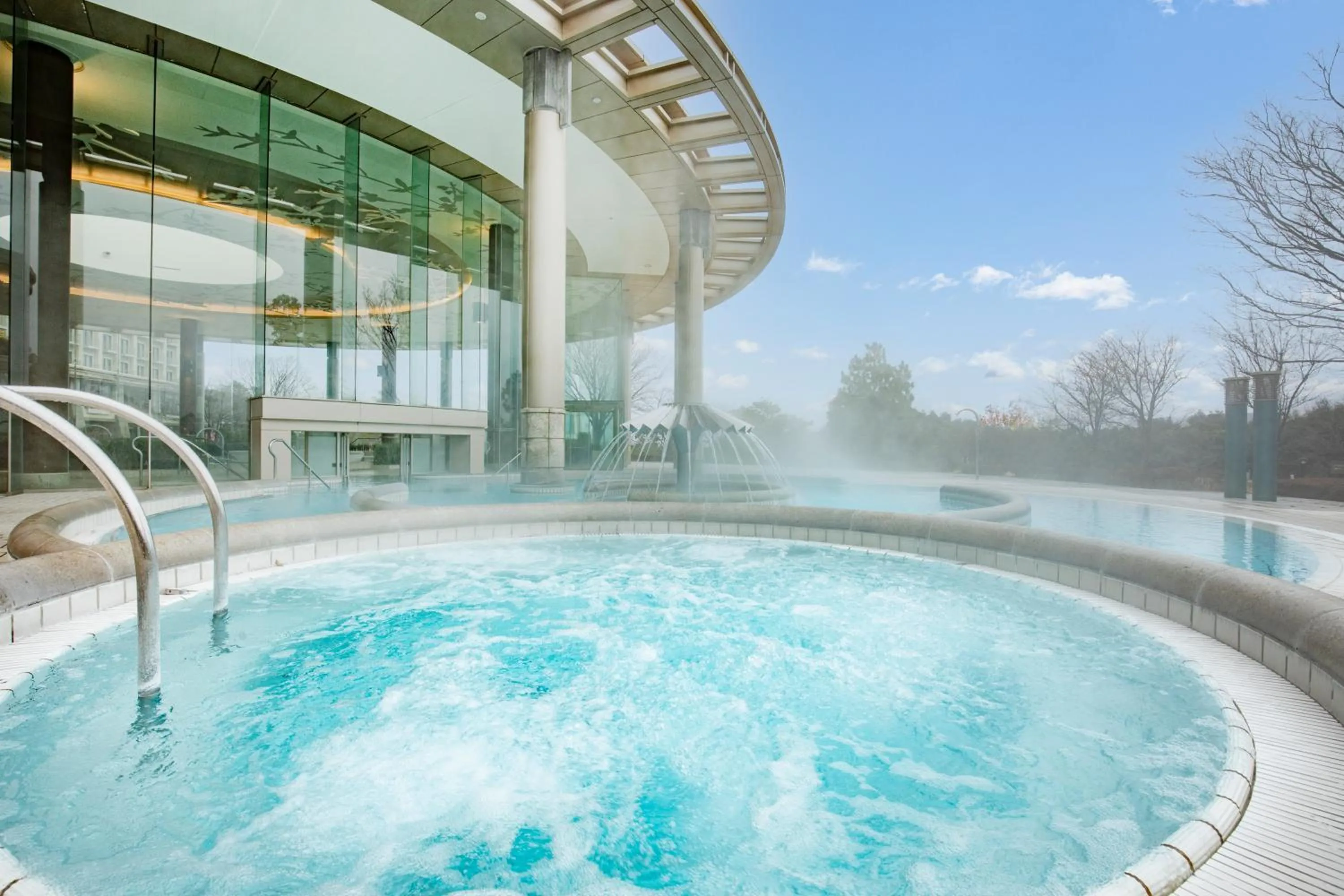 Pool view in Hilton Odawara Resort & Spa