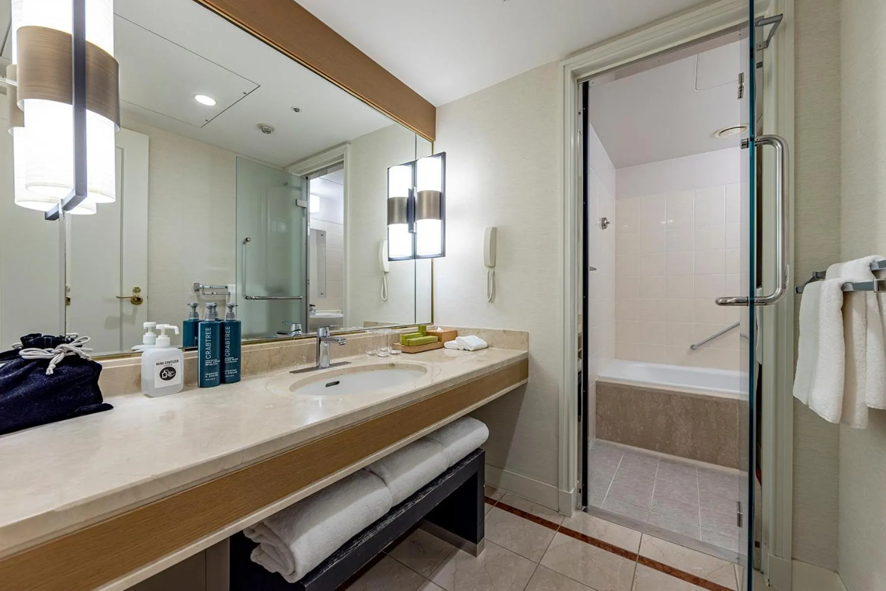 Bathroom in Hilton Odawara Resort & Spa