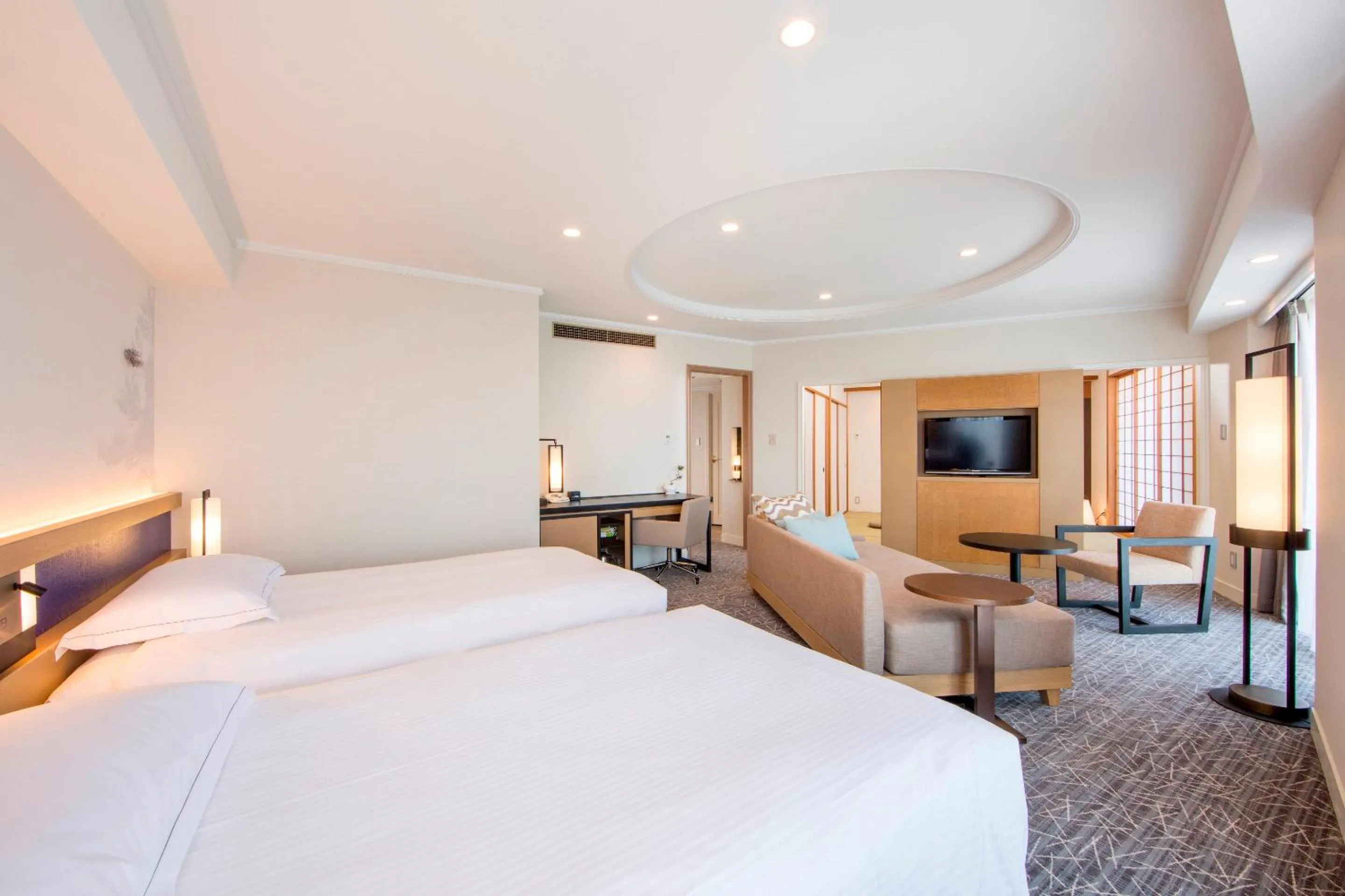Photo of the whole room, Bed in Hilton Odawara Resort & Spa