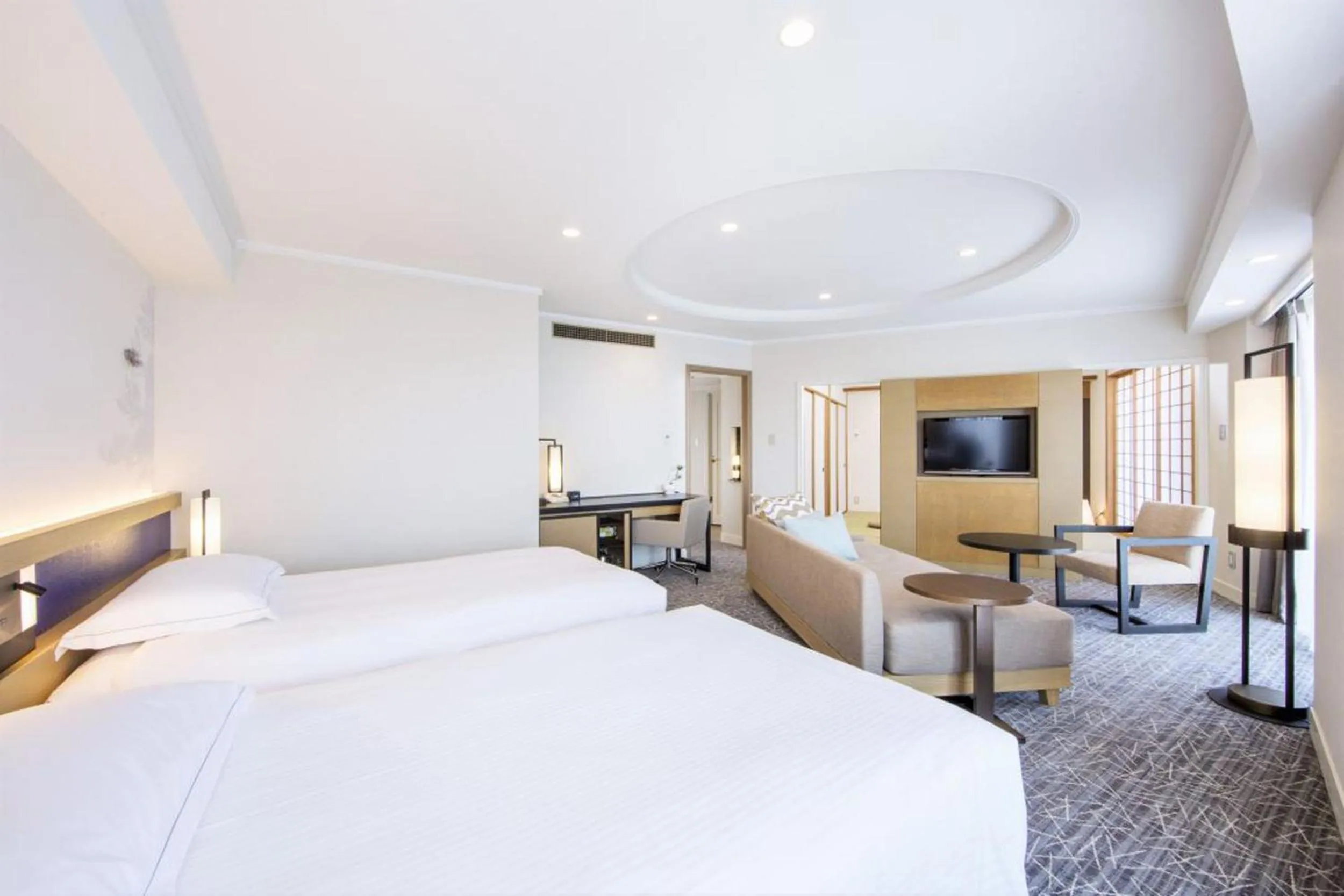 Photo of the whole room, Bed in Hilton Odawara Resort & Spa
