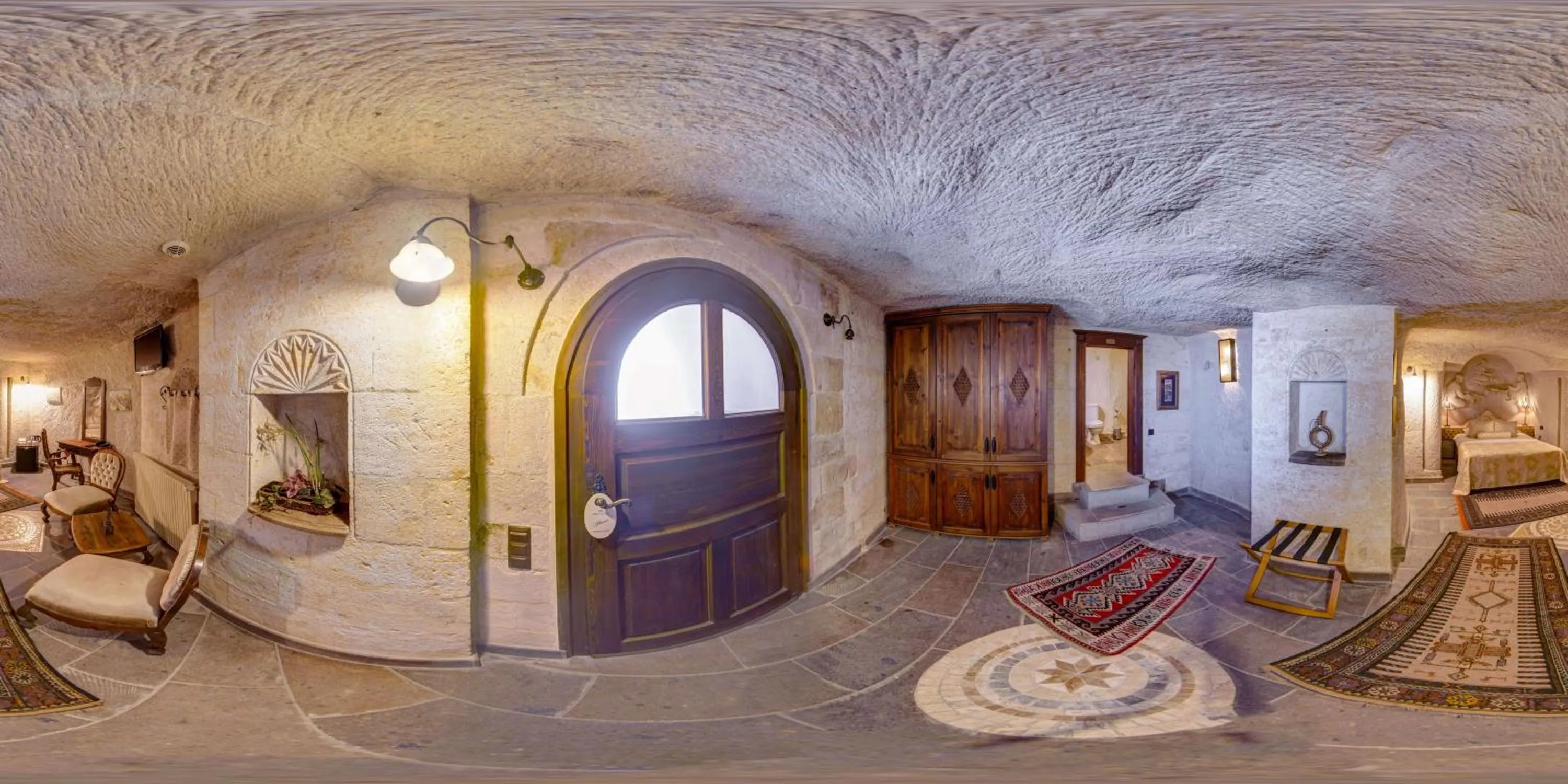 Bedroom in Miras Hotel