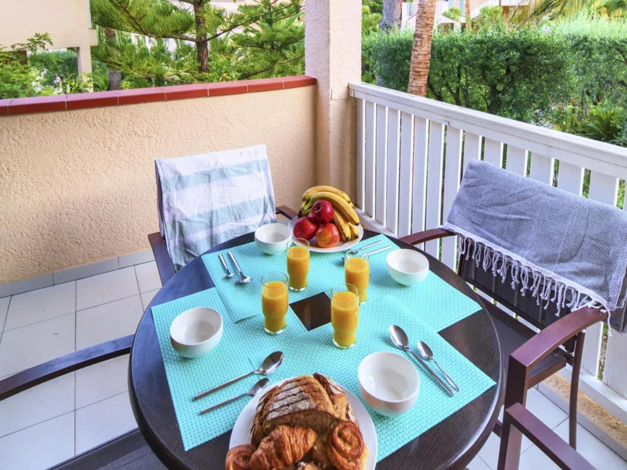 Patio in Résidence Pierre & Vacances L’Anse De Pramousquier