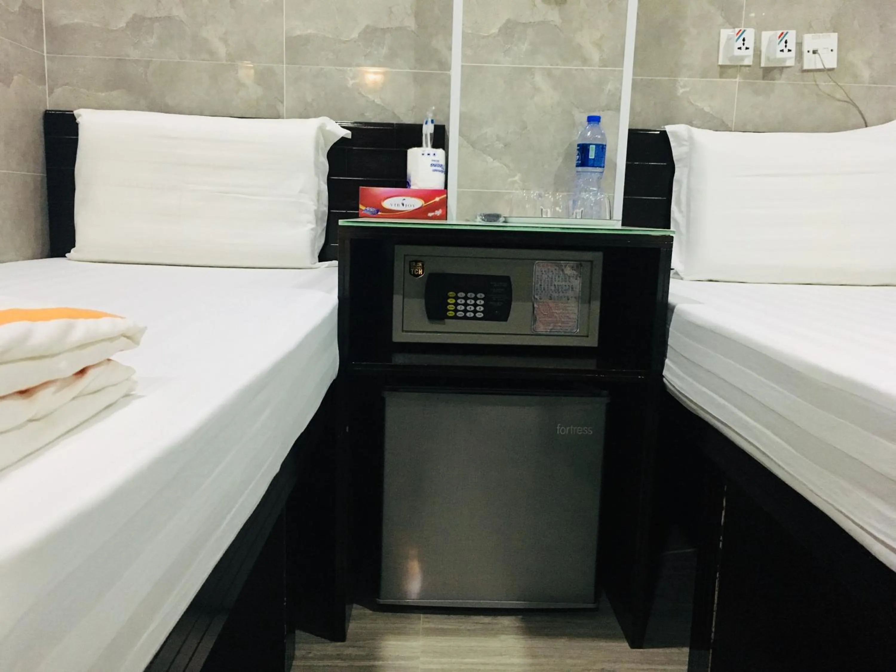 Other, Bed in Victoria Inn