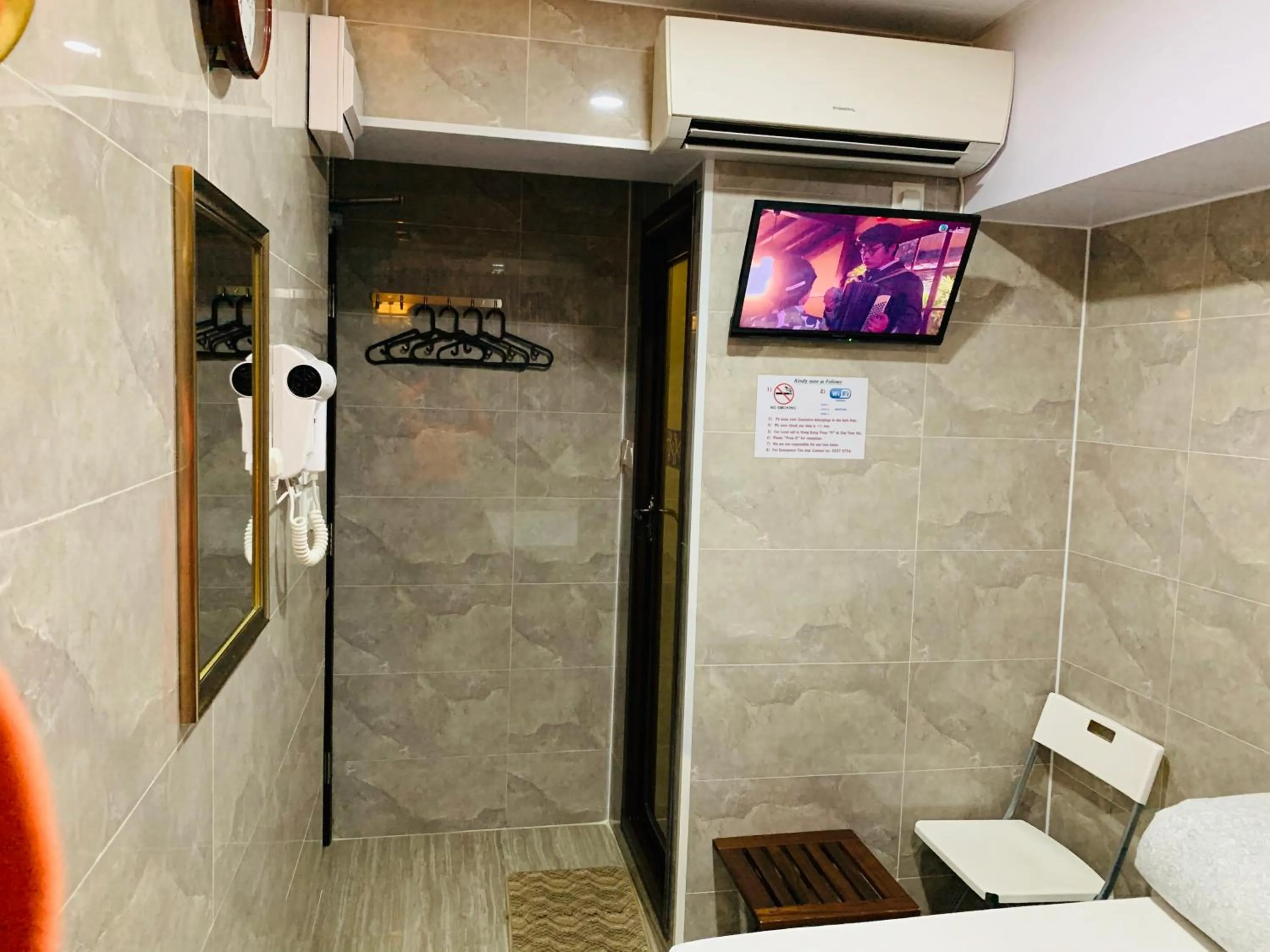 TV and multimedia in Victoria Inn