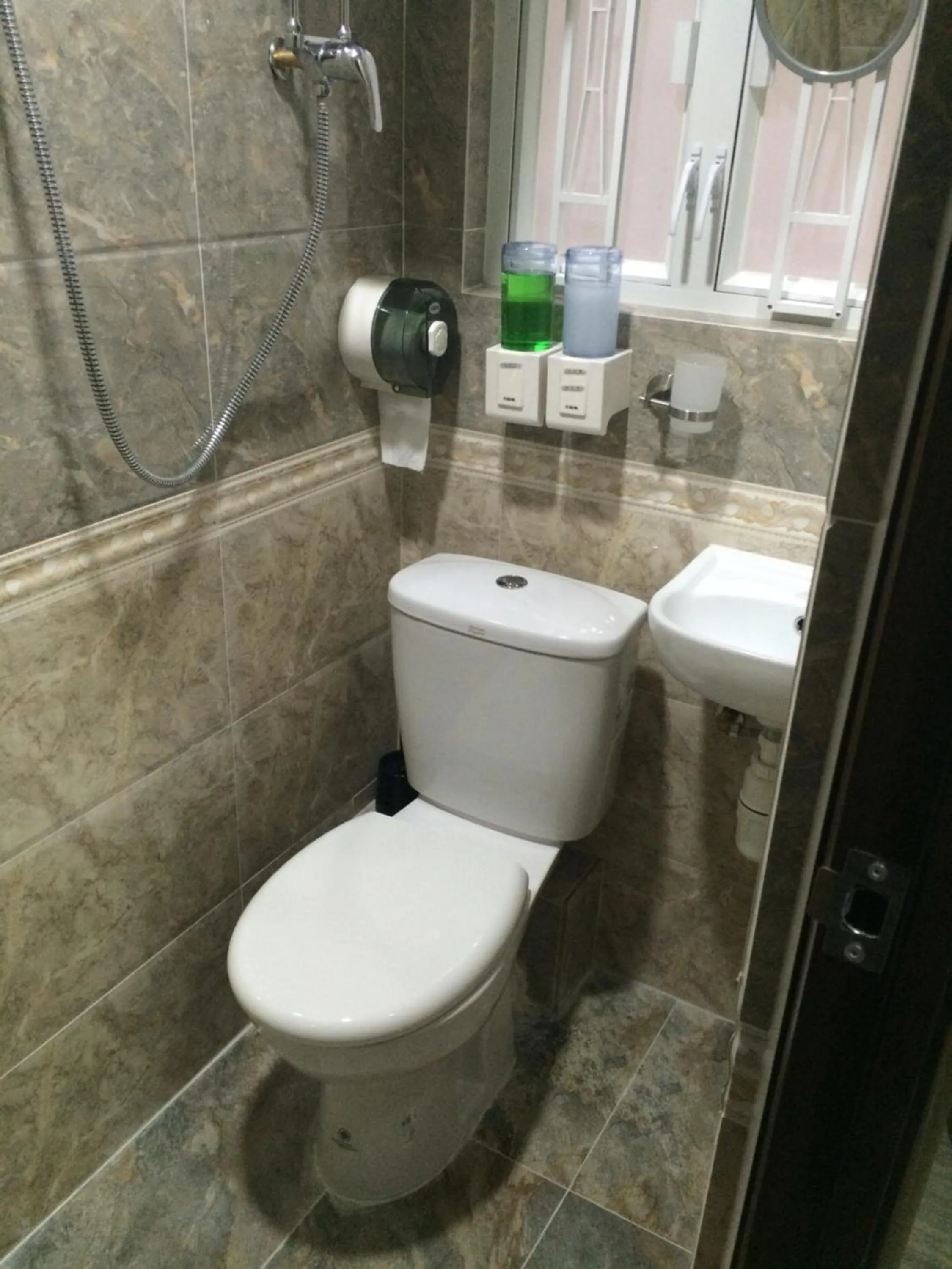 Shower in Victoria Inn