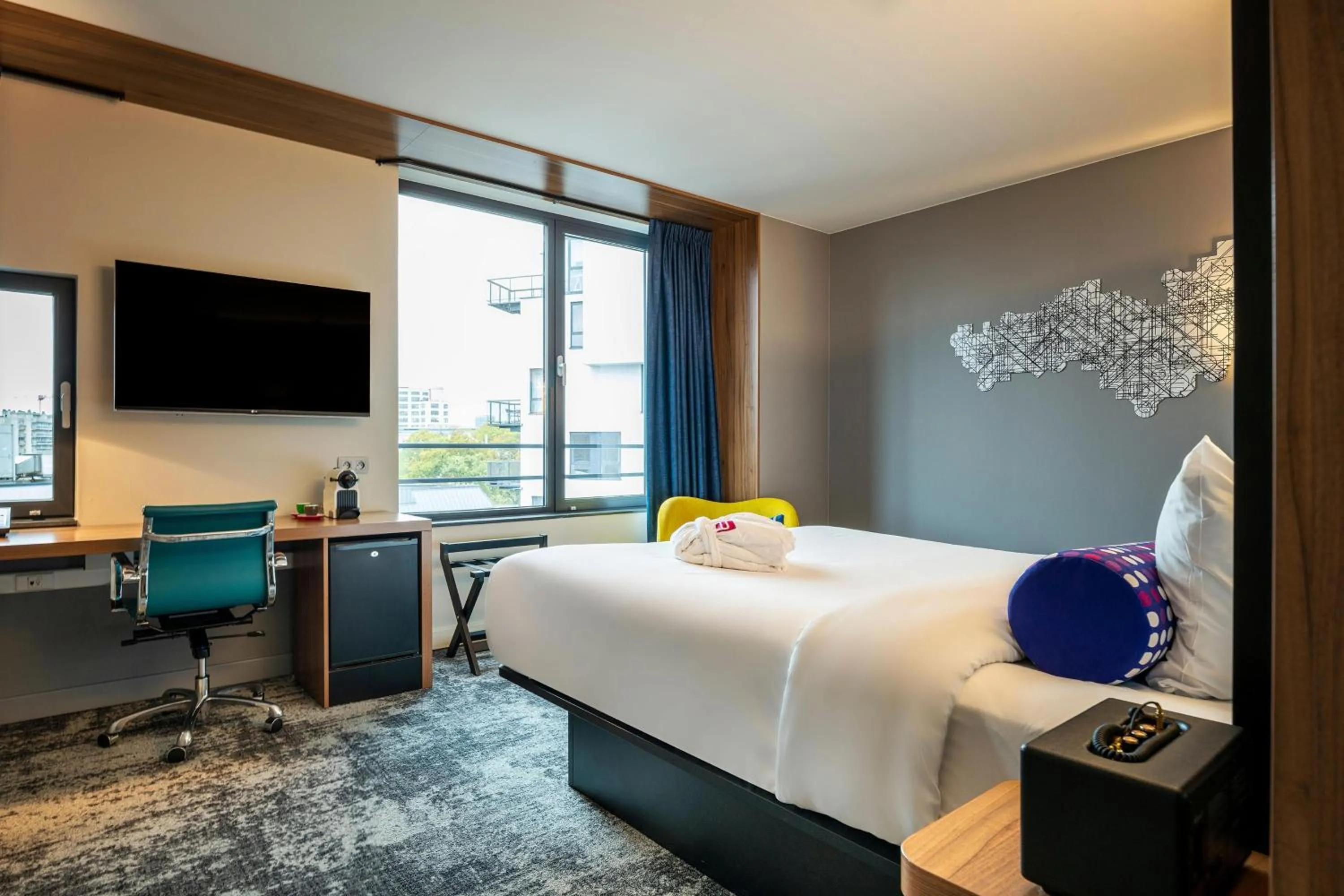 Photo of the whole room in Aloft Brussels Schuman