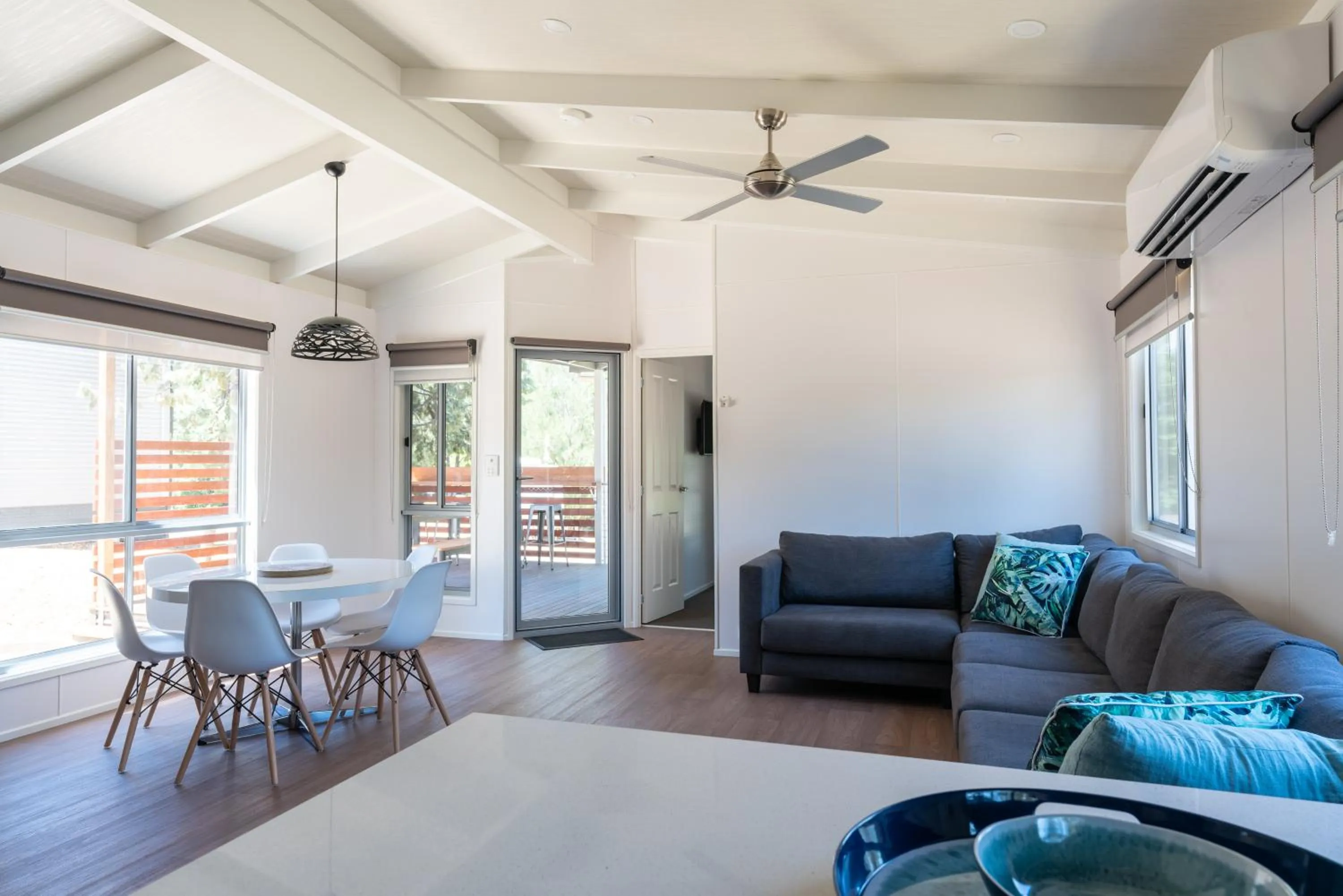 Living room in BIG4 Castlemaine Gardens