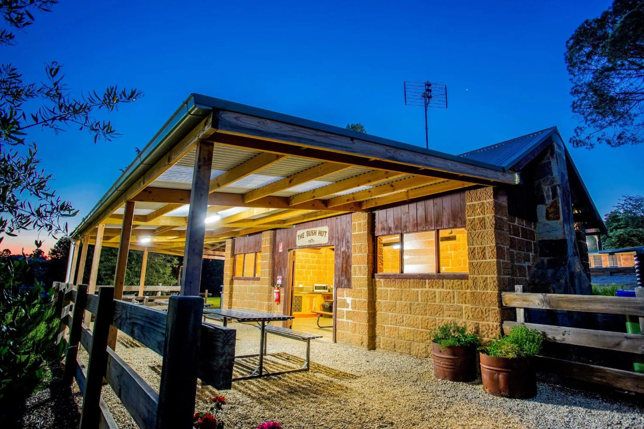 Property building in BIG4 Castlemaine Gardens