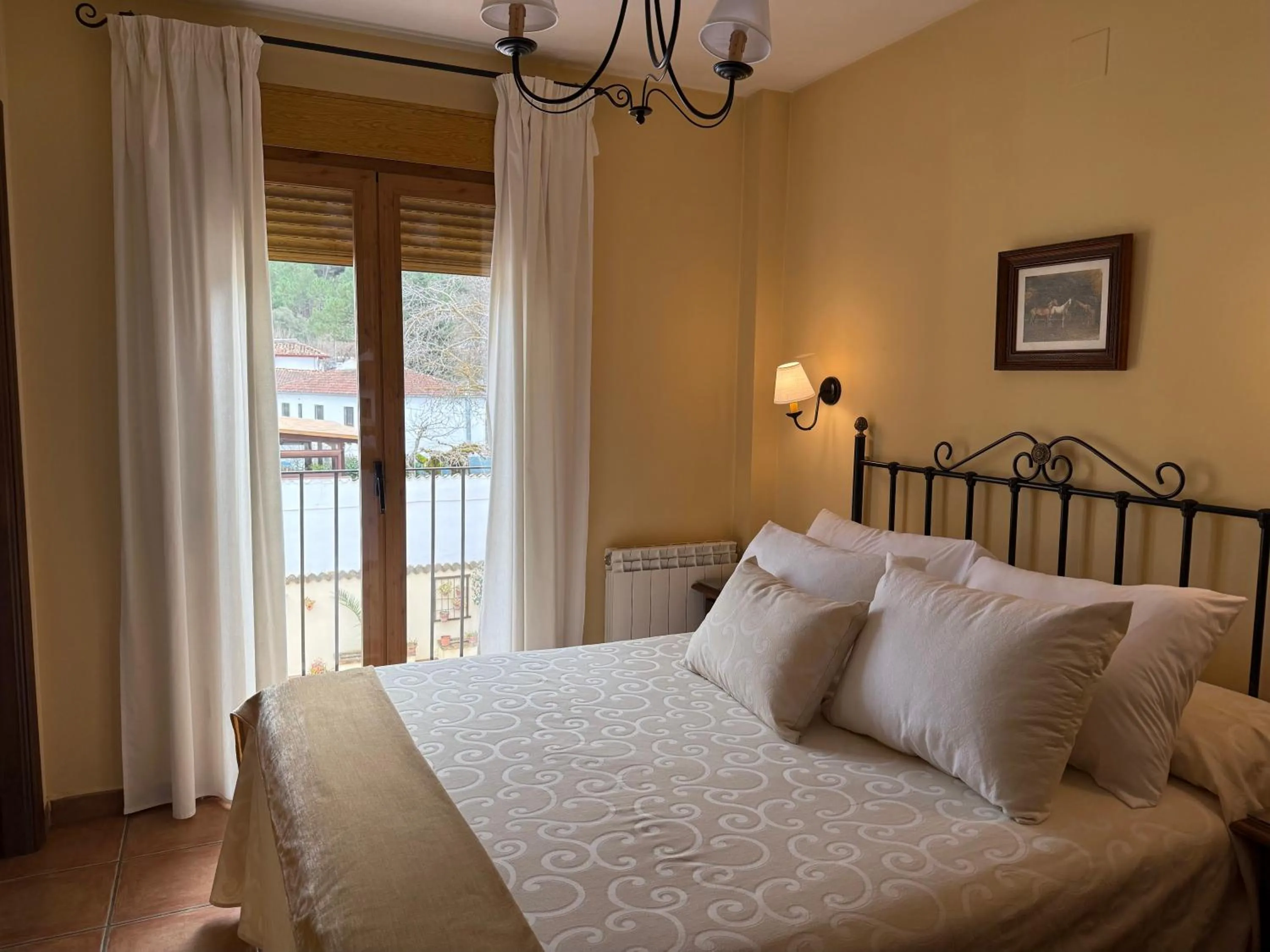 Bed in Apartamentos Valle del Guadalquivir