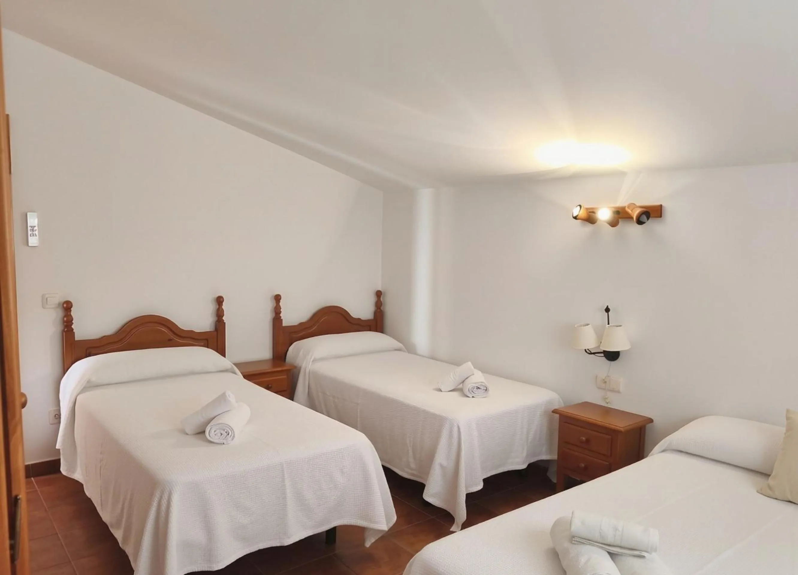 Bed in Apartamentos Valle del Guadalquivir