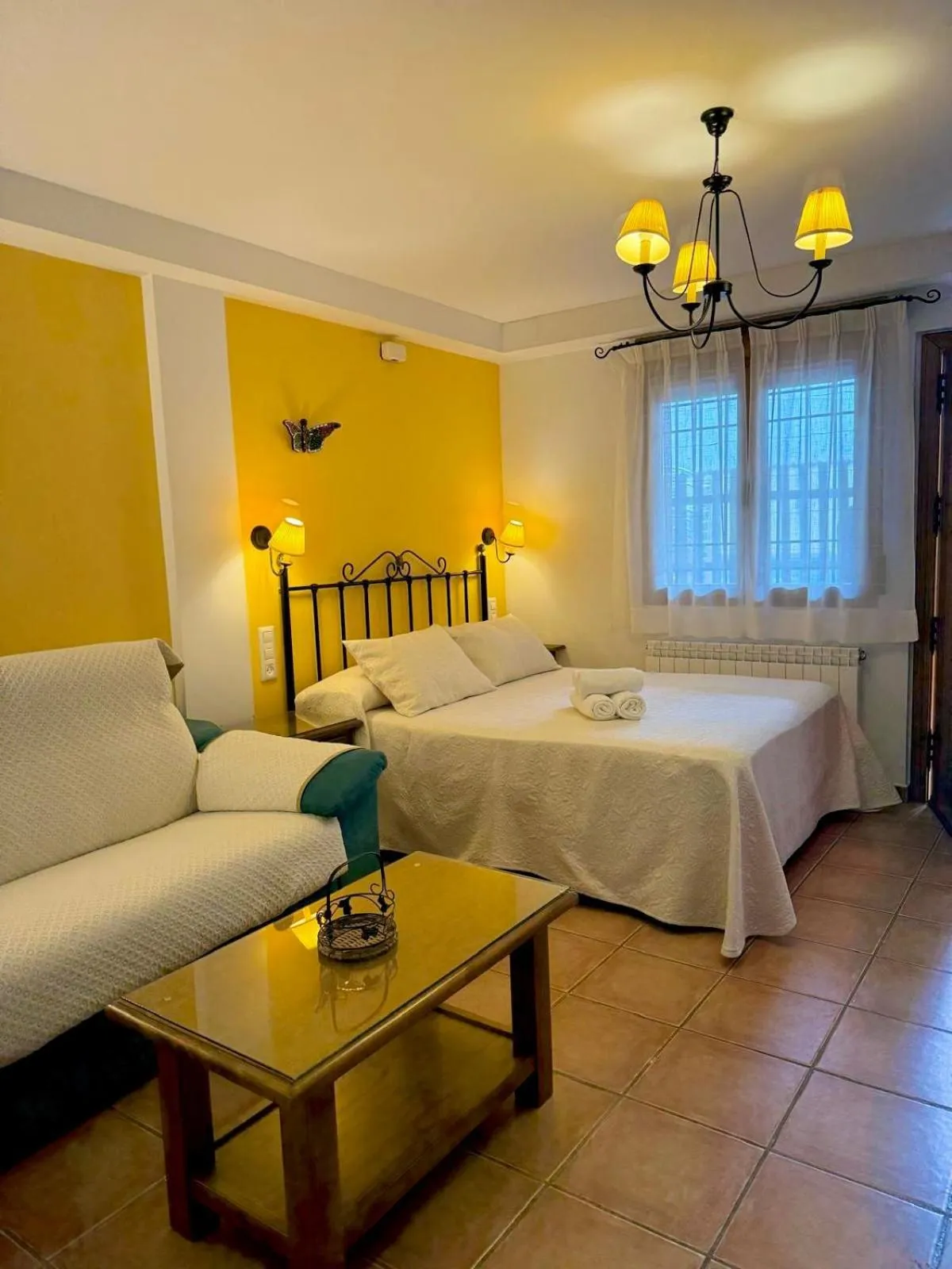 Bed in Apartamentos Valle del Guadalquivir